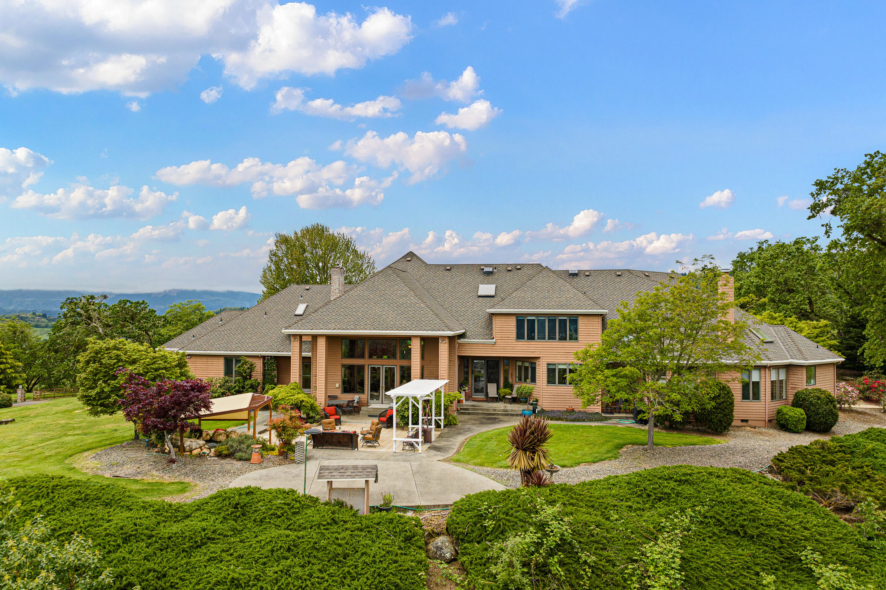 375 Bella Hills Lane — photo