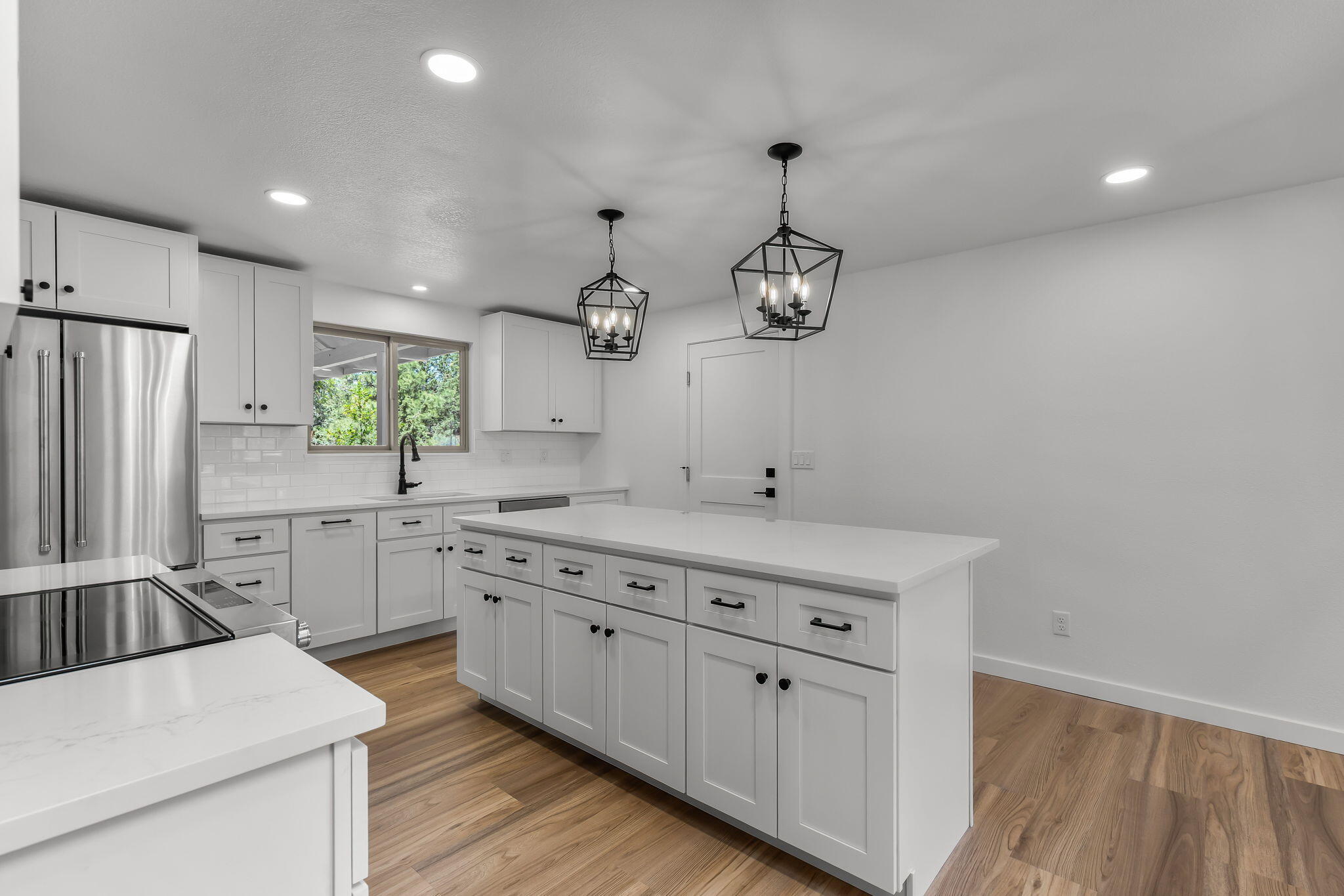 63929 Sunset Drive — photo
