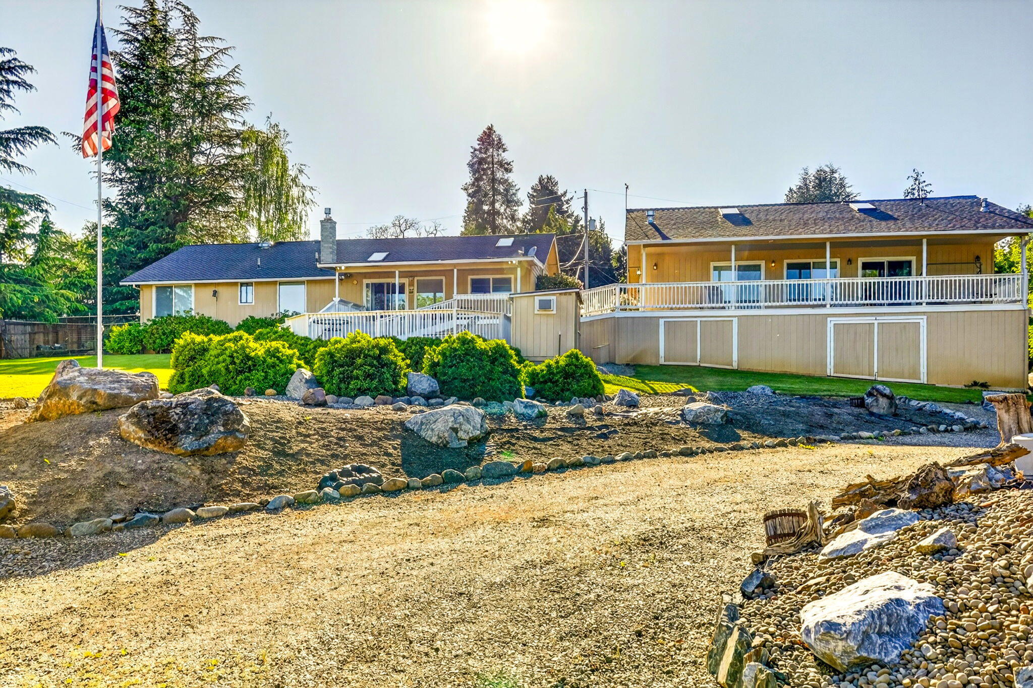 2244 Hillside Drive — photo