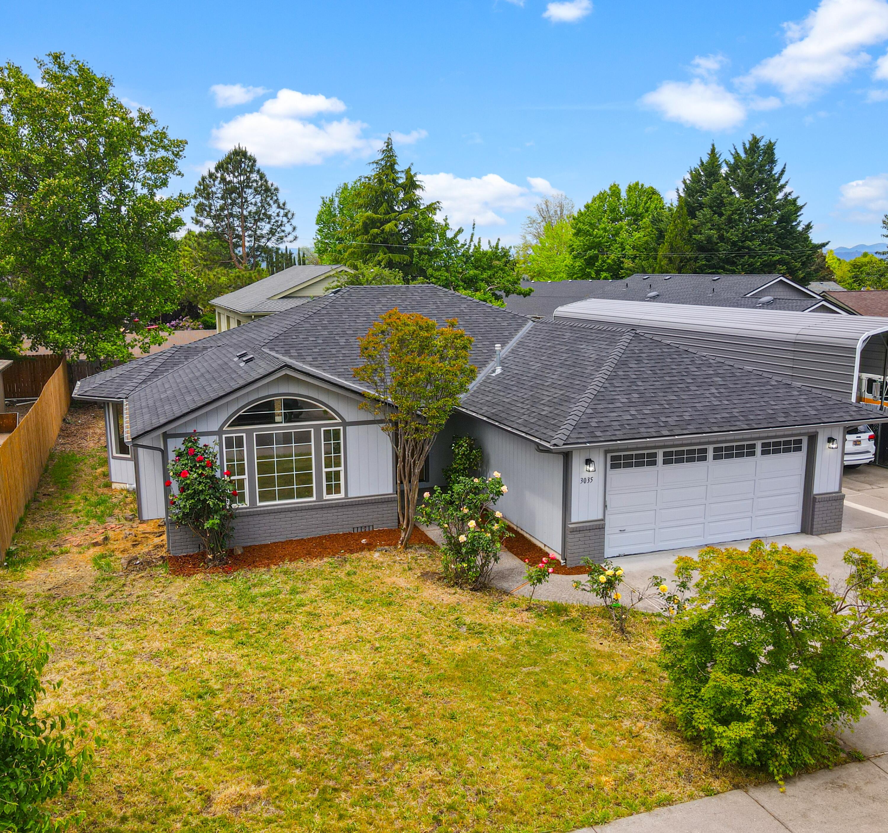 3035 Adams Circle — photo