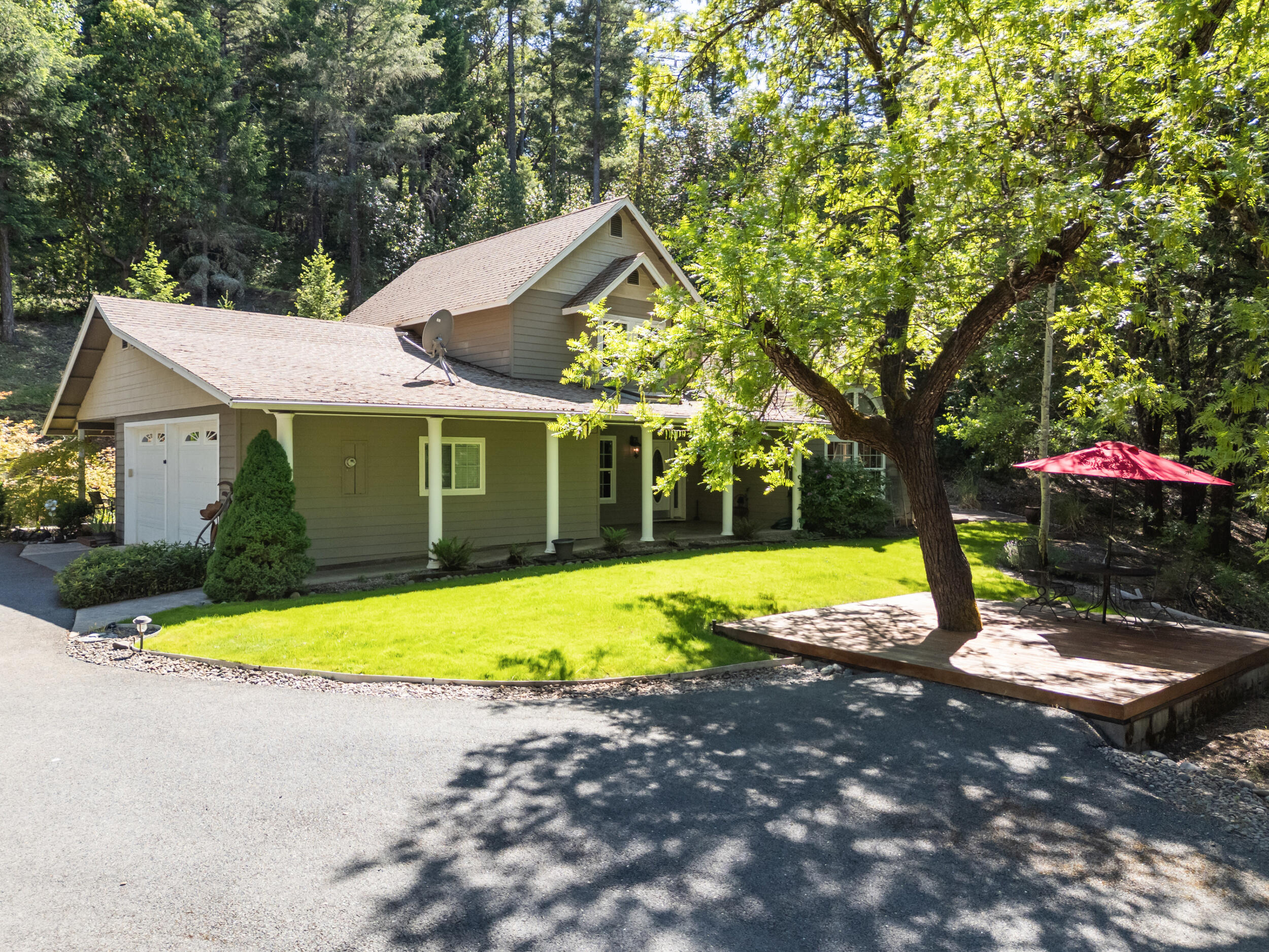 651 Dutcher Creek Road — photo