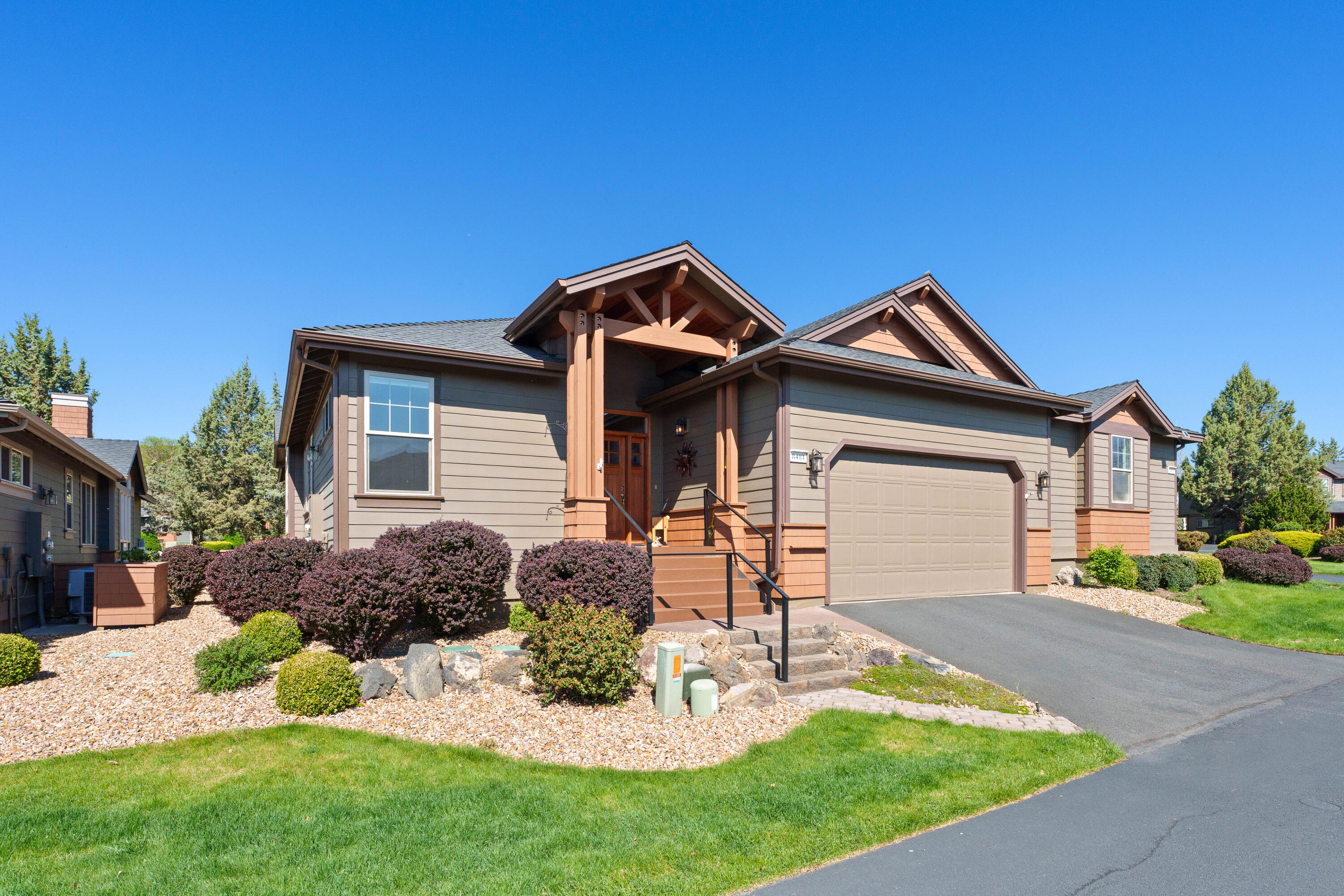 8413 Forest Ridge Loop, Redmond, OR 97756 — photo 2