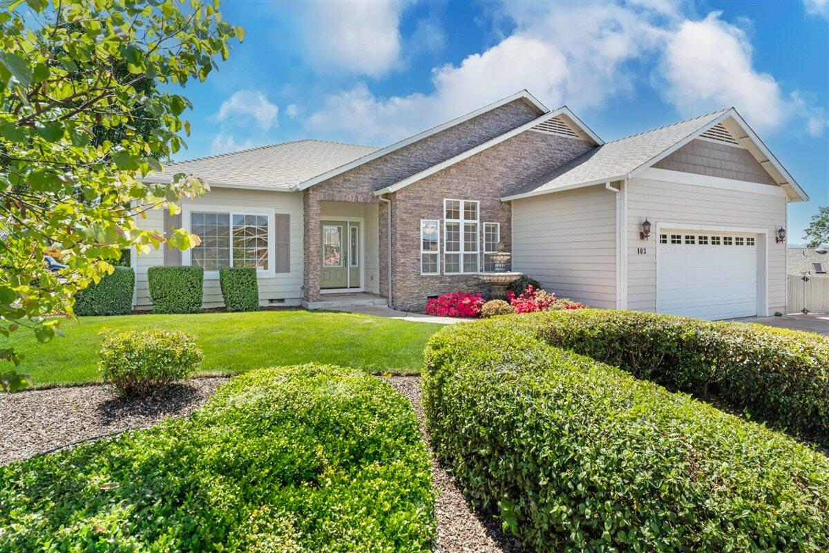 103 Greenmoor Drive — photo
