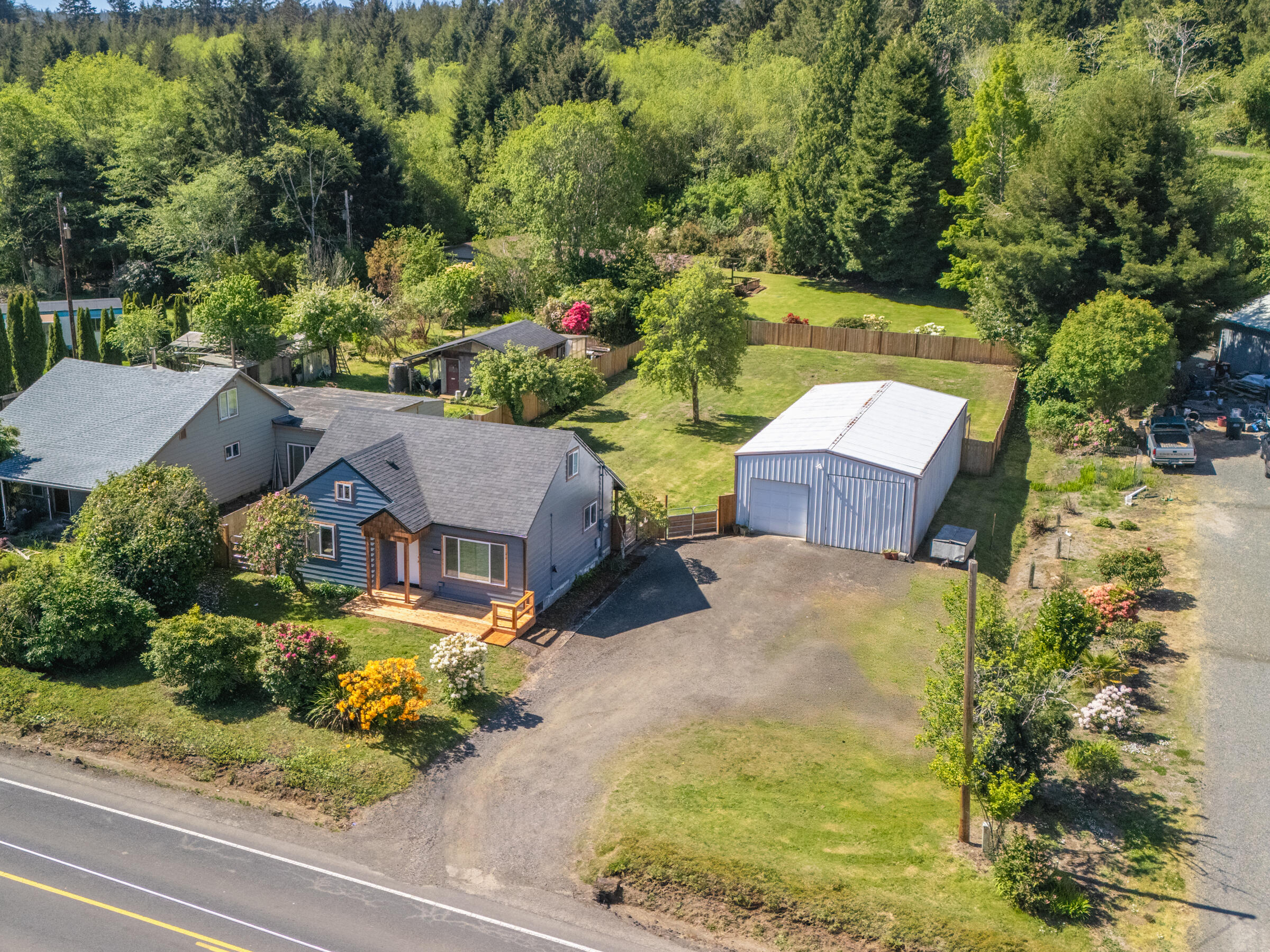 2343 E Alsea Highway — photo