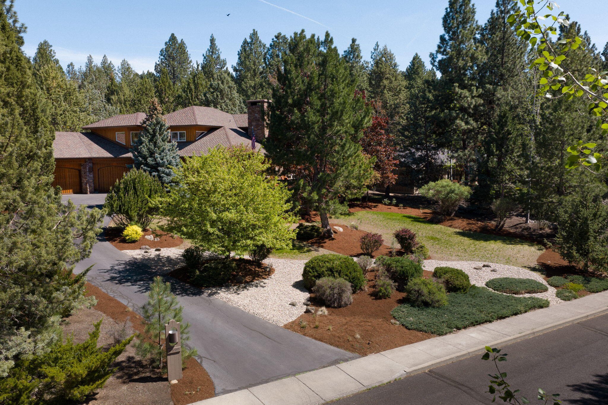 2590 NW Foley Court — photo