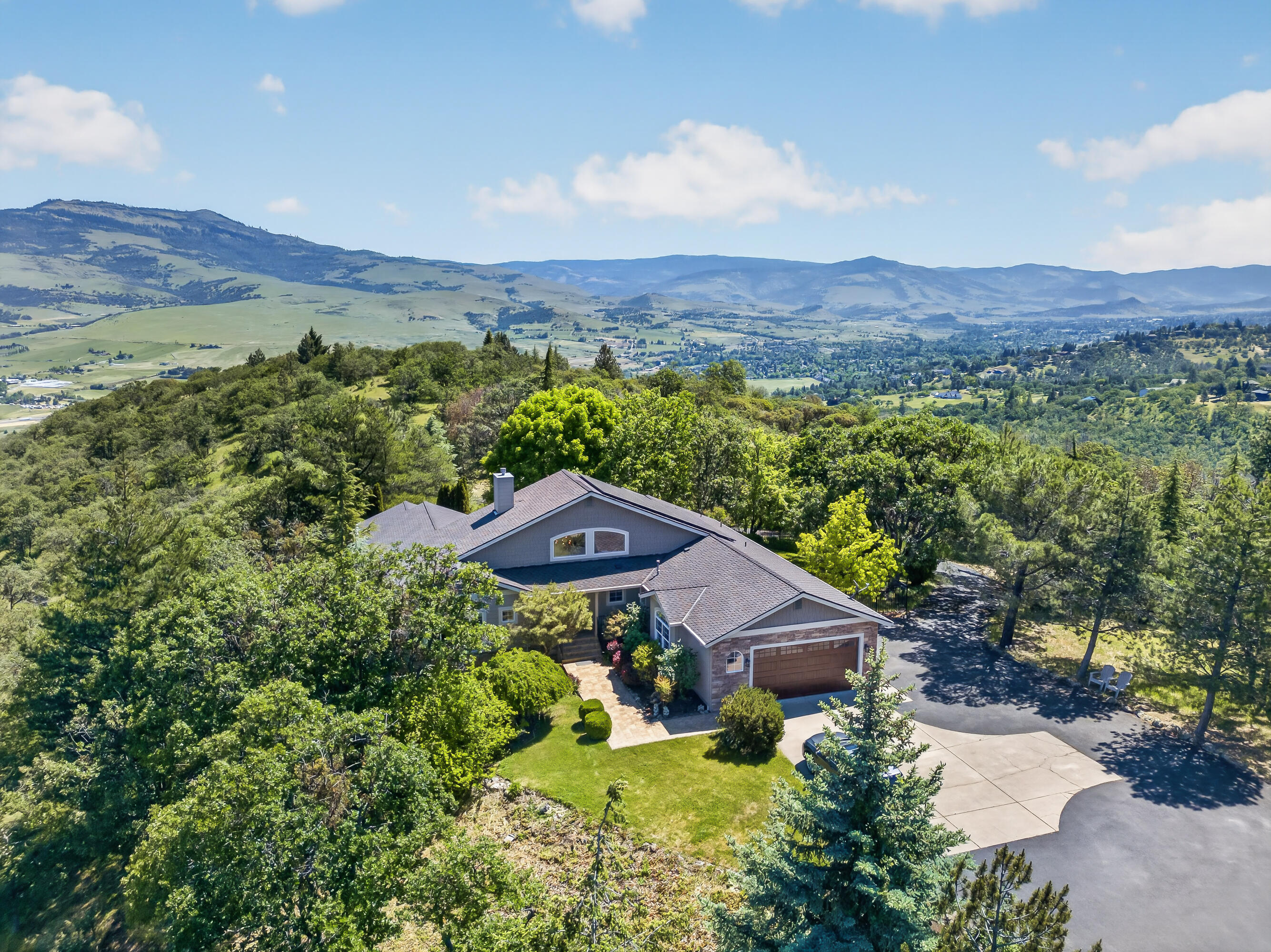 1601 Frank Hill Road — photo