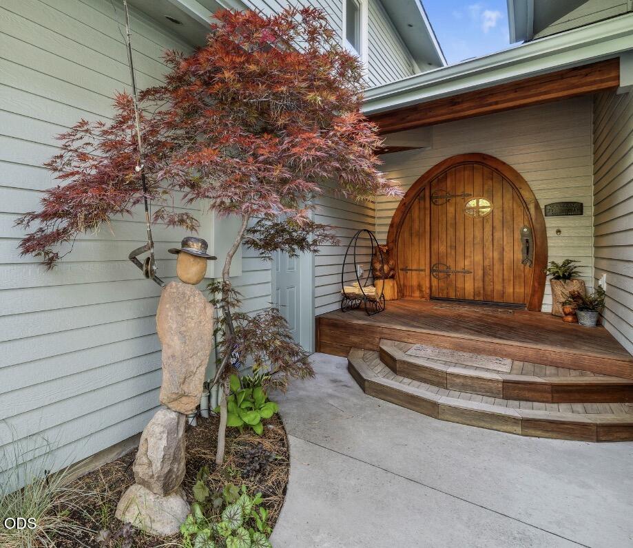 60655 River Bend Drive — photo