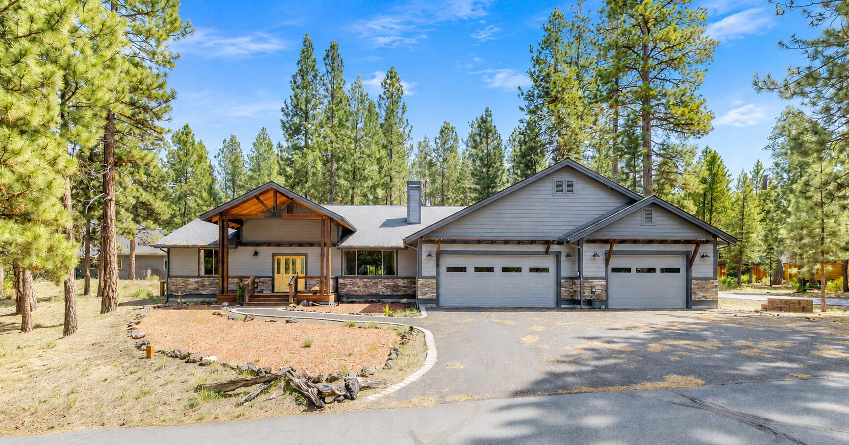 14225 Whitewater Lane — photo