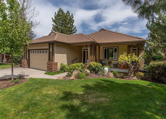 3106 NW Golf View Drive — photo