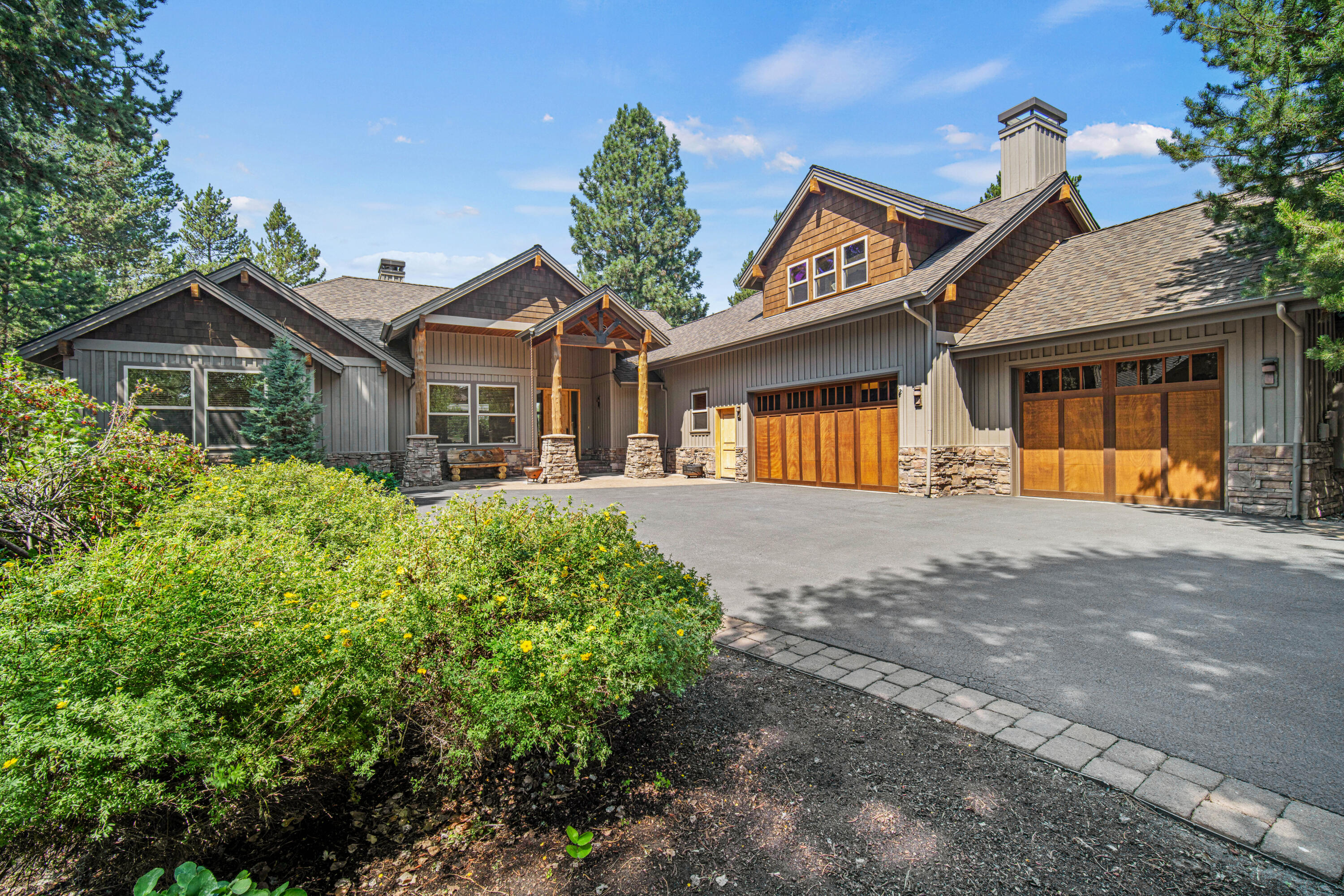 56689 79 Dancing Rock Loop, Bend, OR 97707 — photo 2