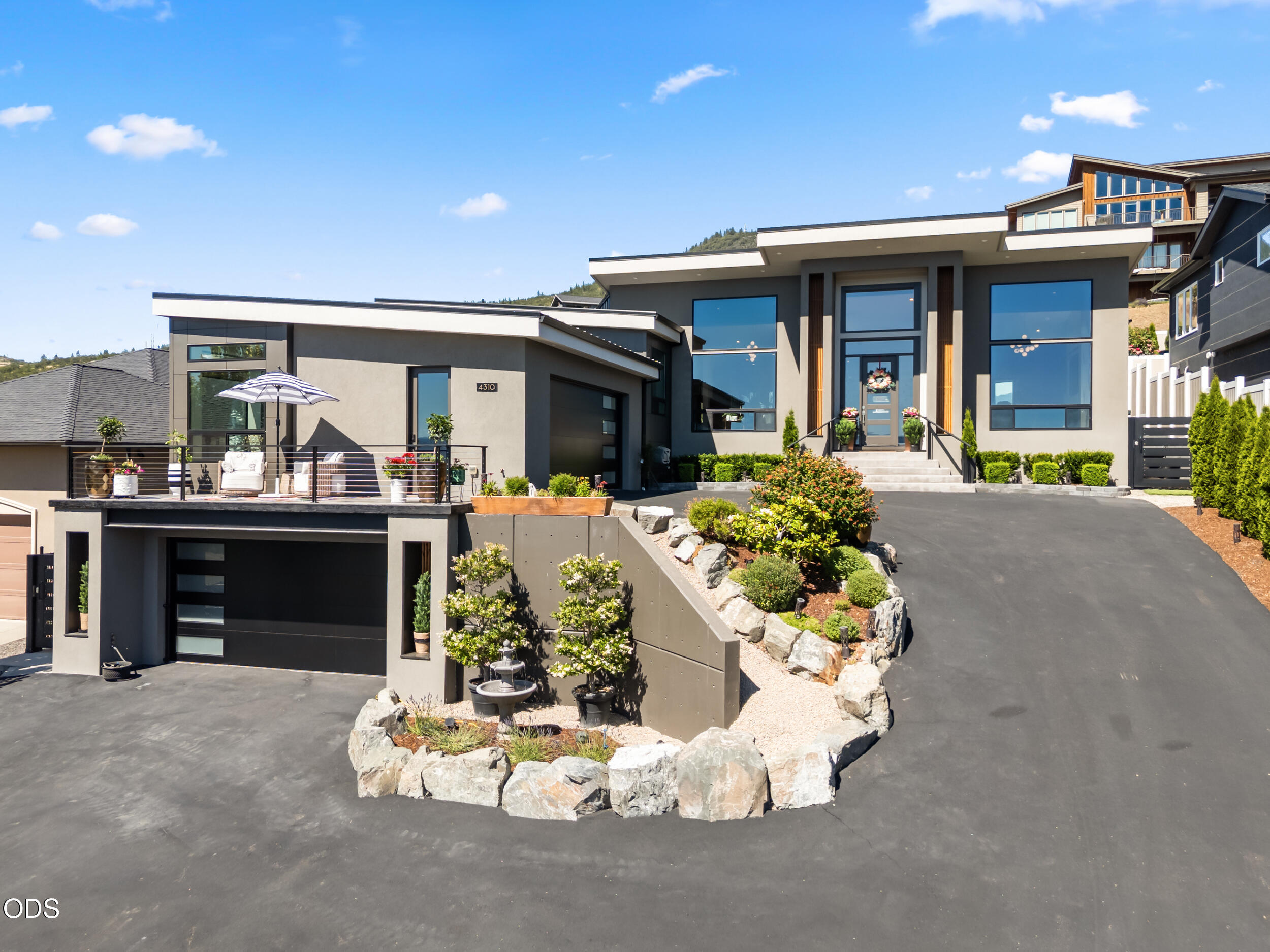 4310 Tamarack Drive — photo