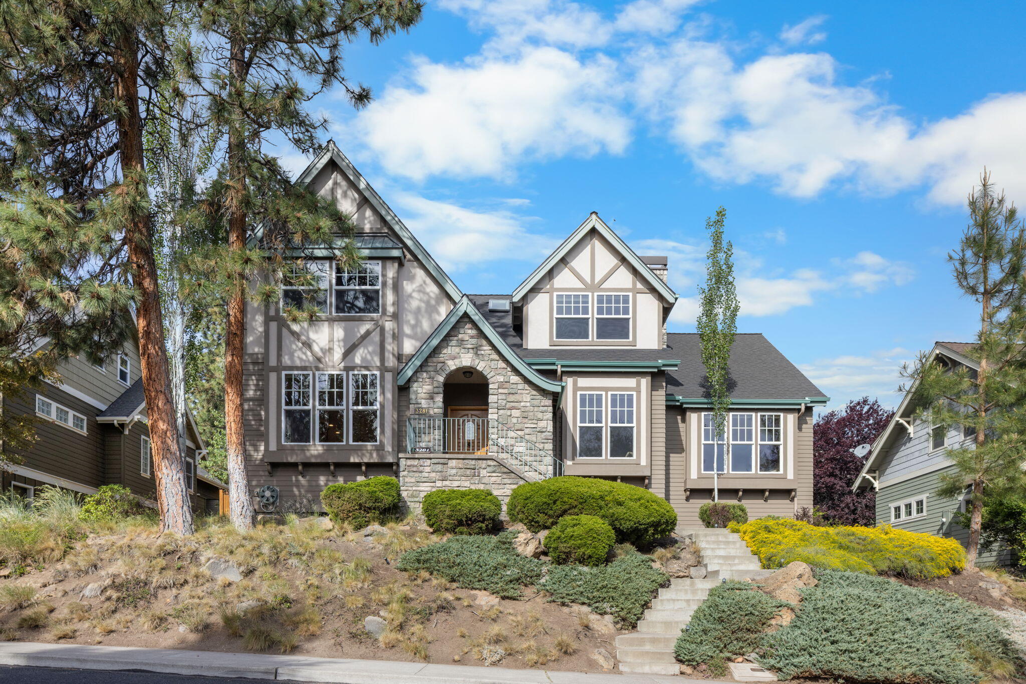 3281 NW Bungalow Drive — photo