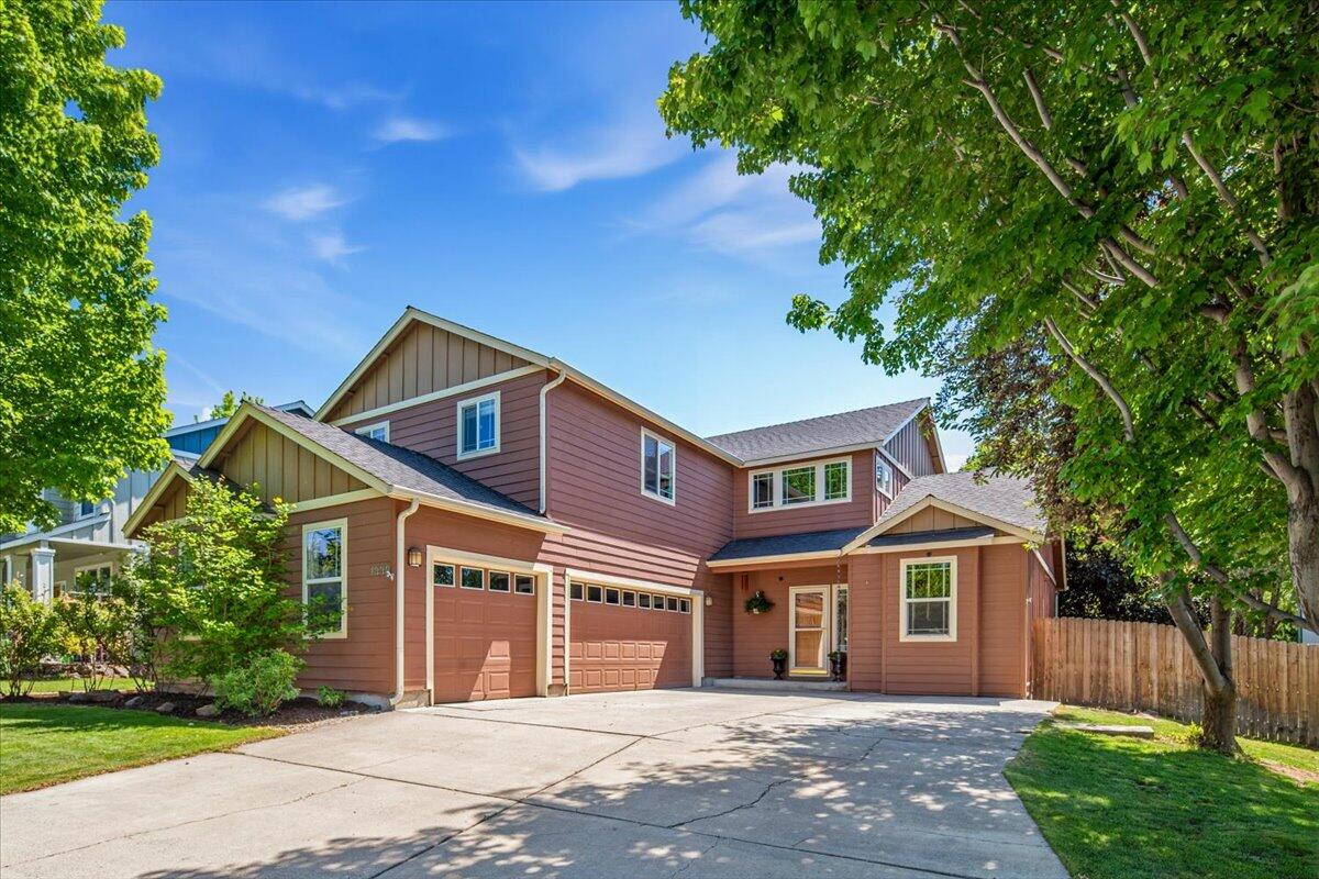 1339 SW Rimrock Way — photo