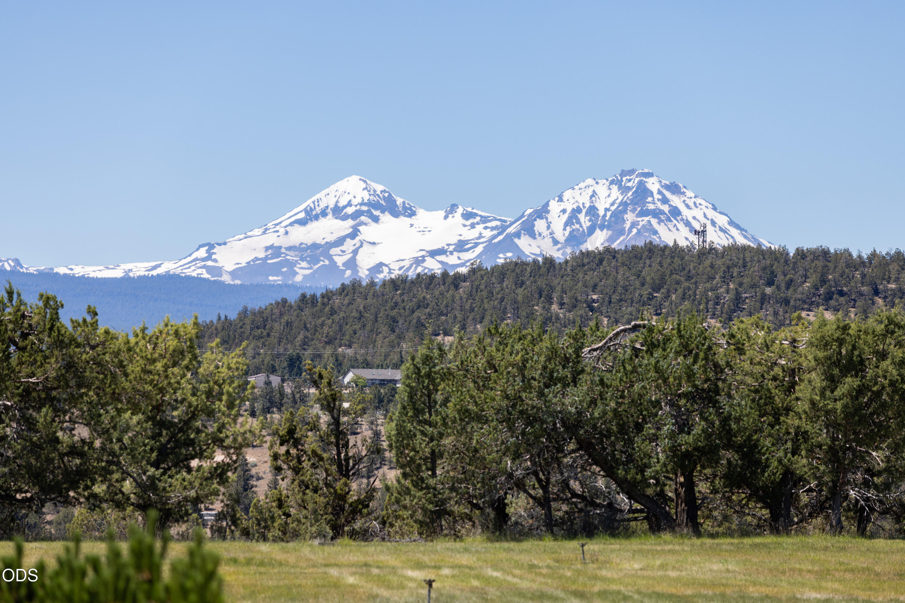 20180 Winston Loop, Bend, OR 97703 — photo 2