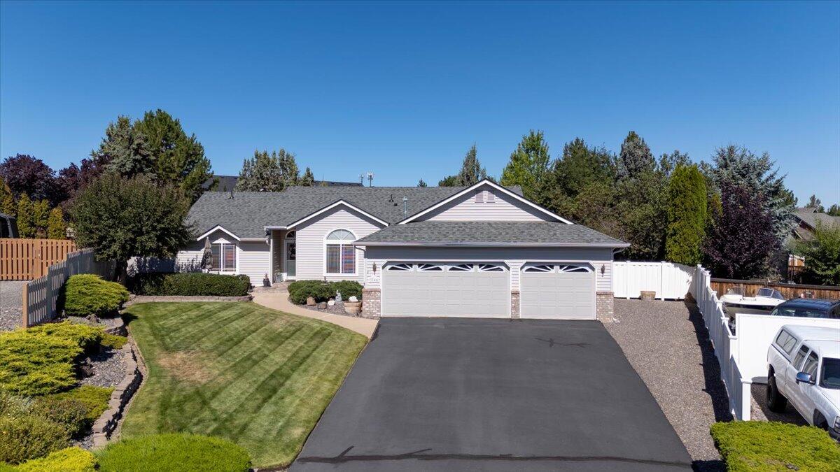 3746 SW Xero Avenue — photo