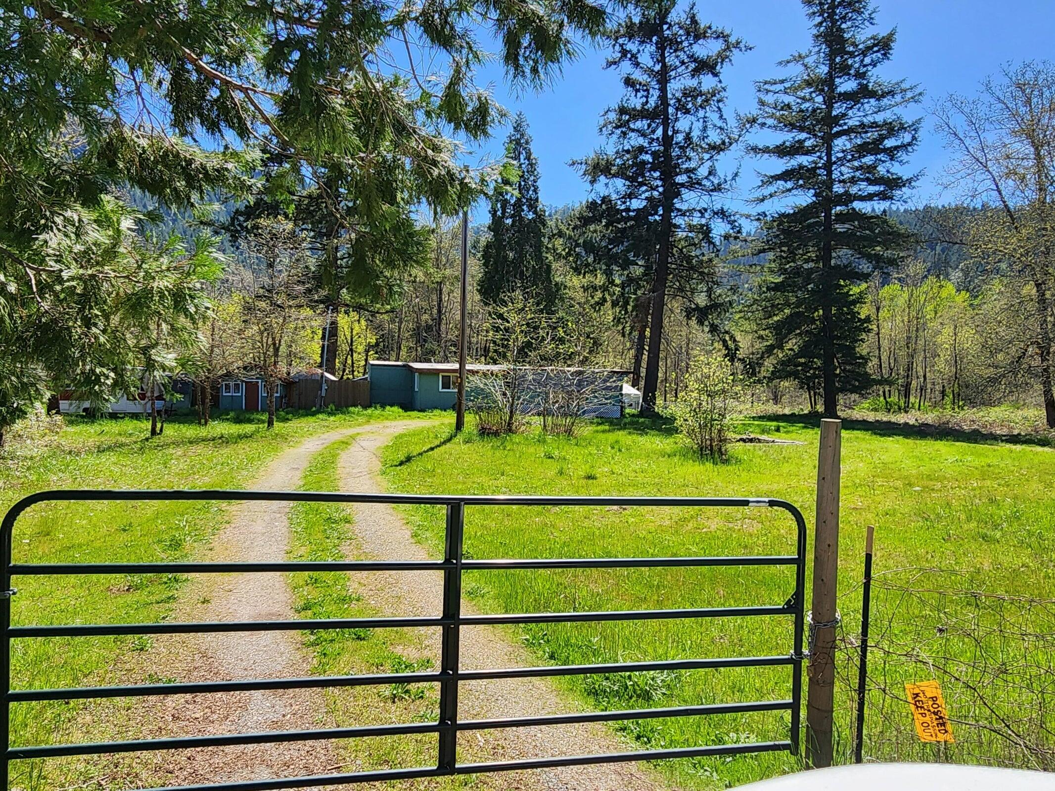 967 Placer Road — photo