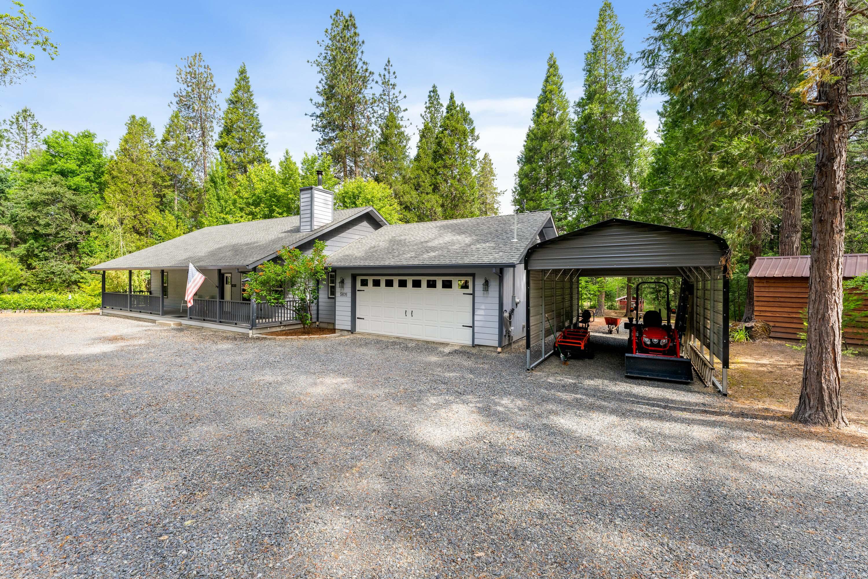5876 Donaldson Road — photo