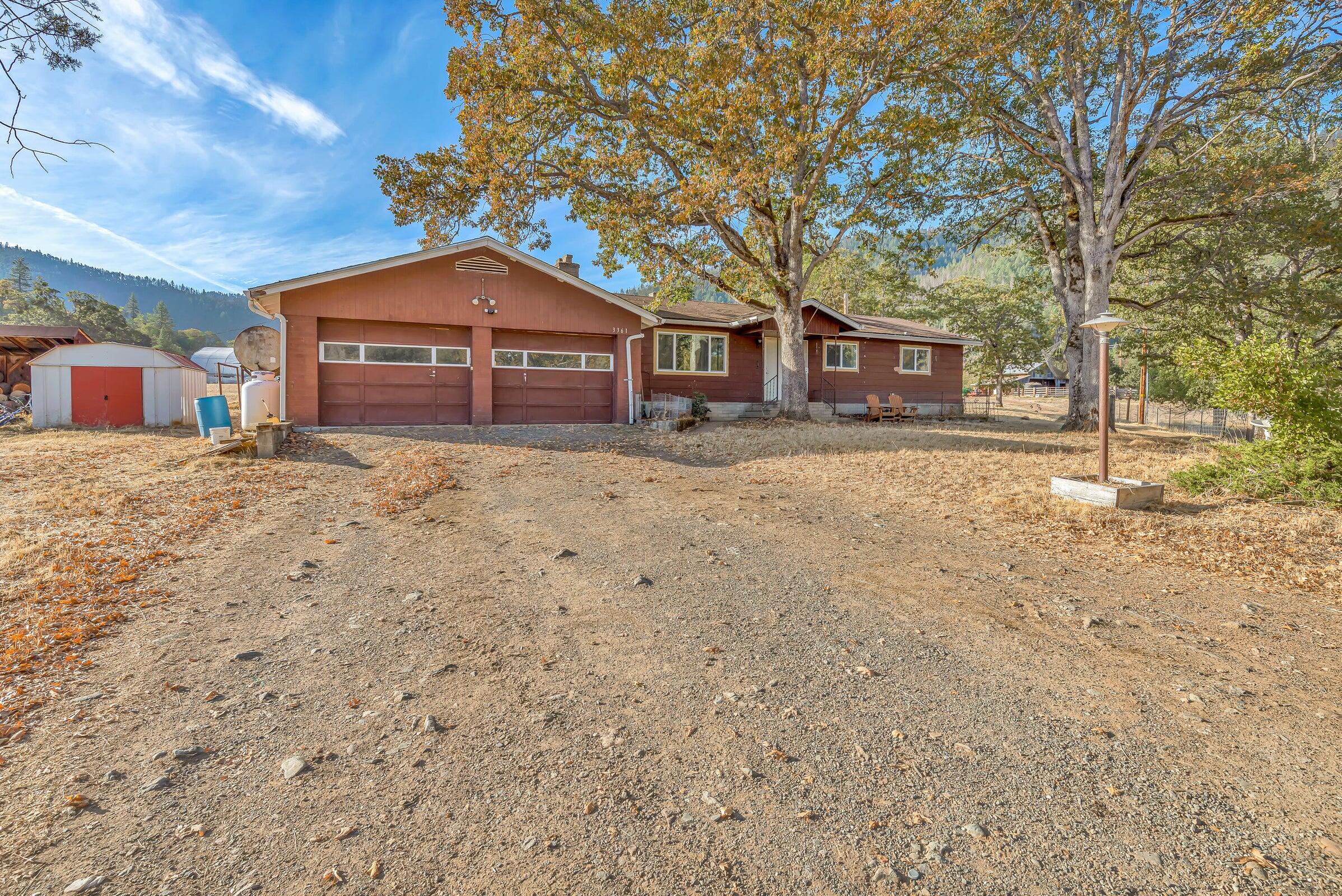 3361 Little Applegate Road — photo
