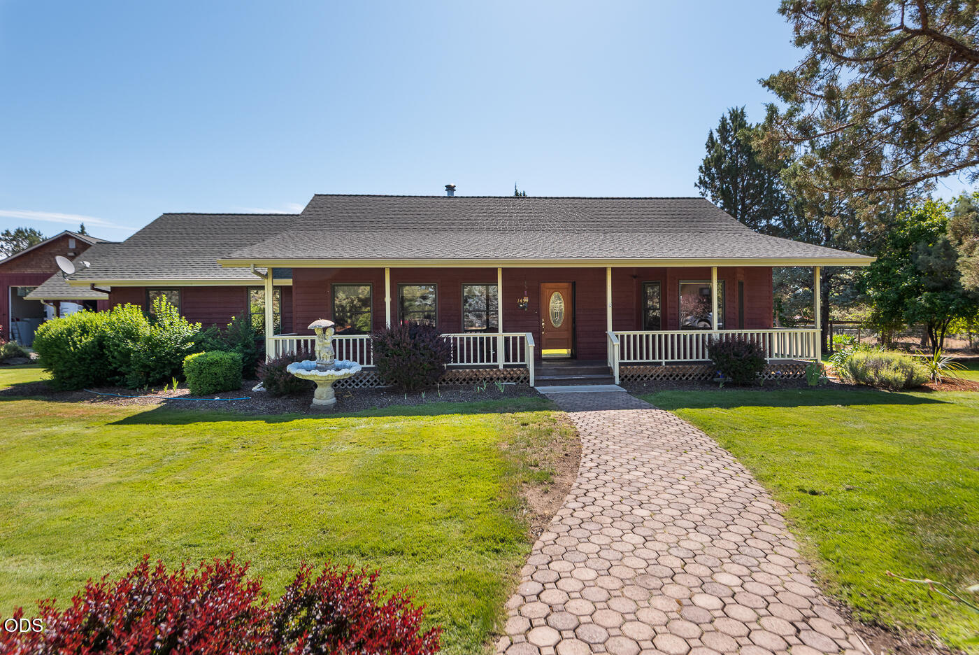 1455 SW Sunset Drive — photo