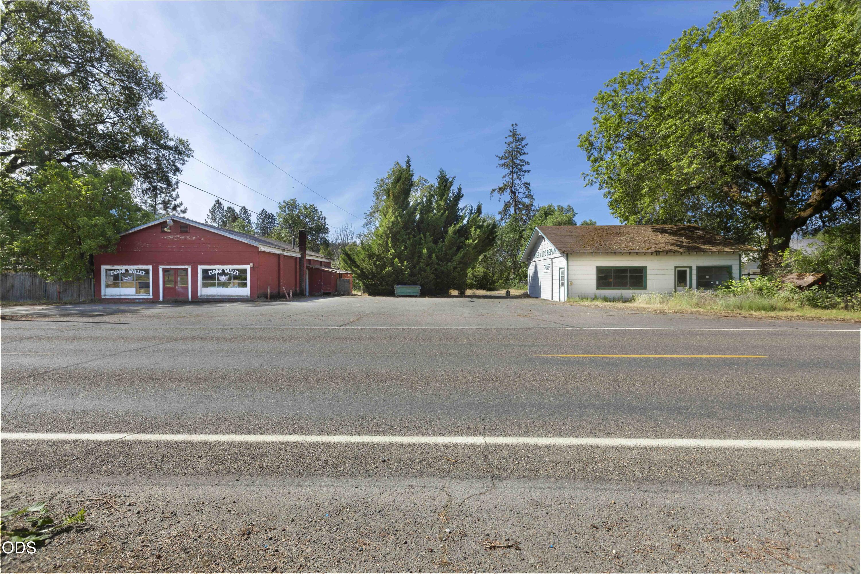 8622 E Evans Creek Road — photo