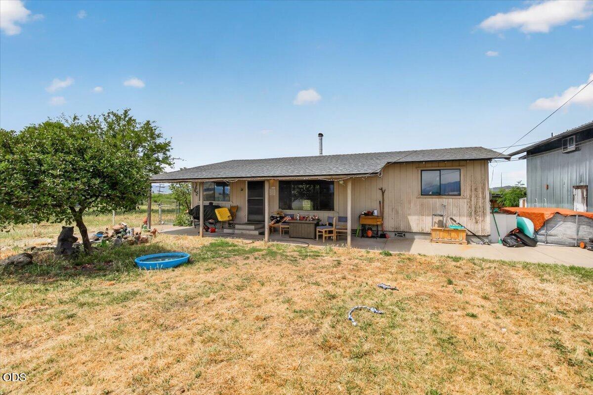 1745 E Gregory, Central Point, OR 97502 — photo 3