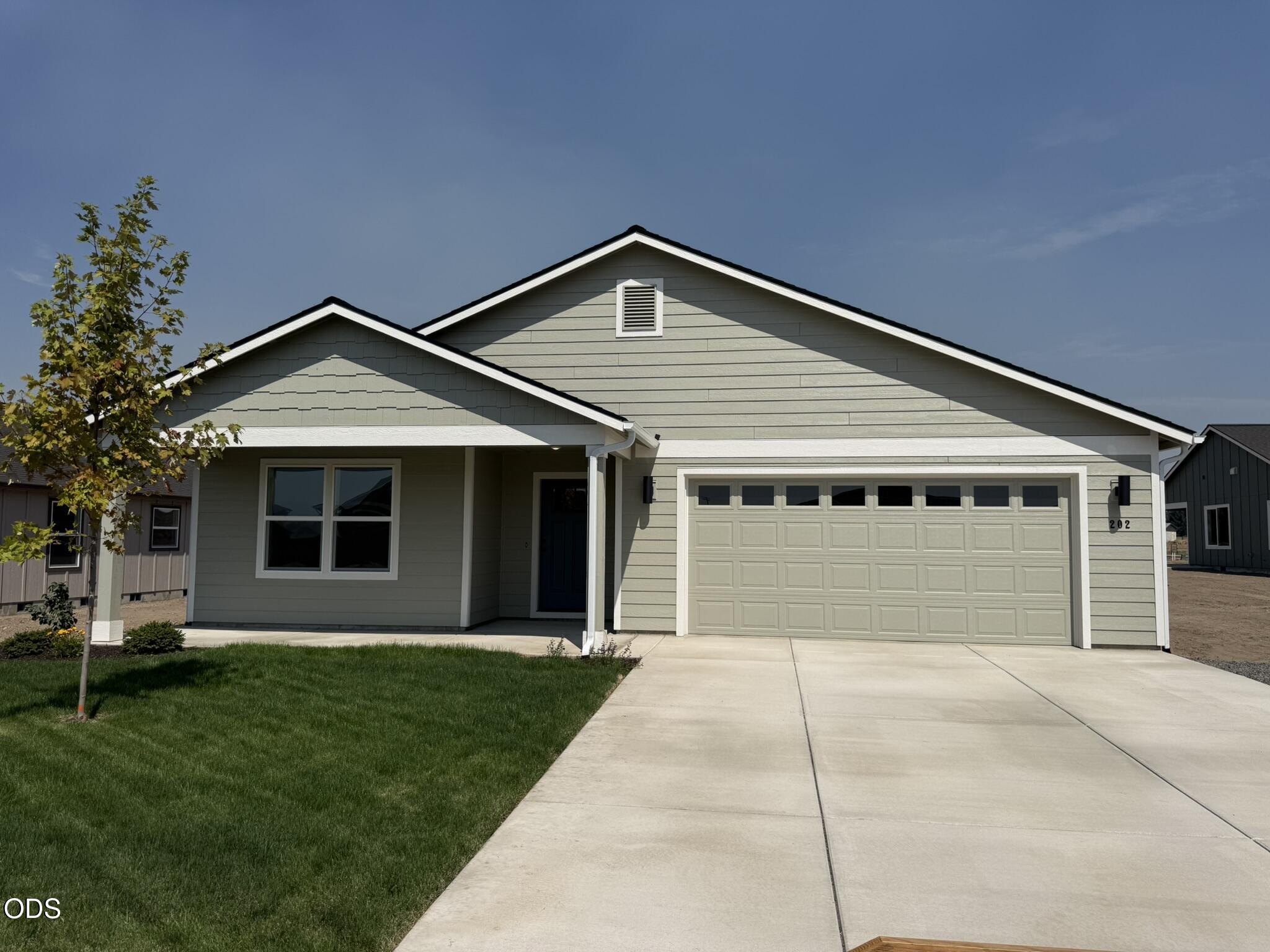 202 SE Peppermint Loop, 20 — photo
