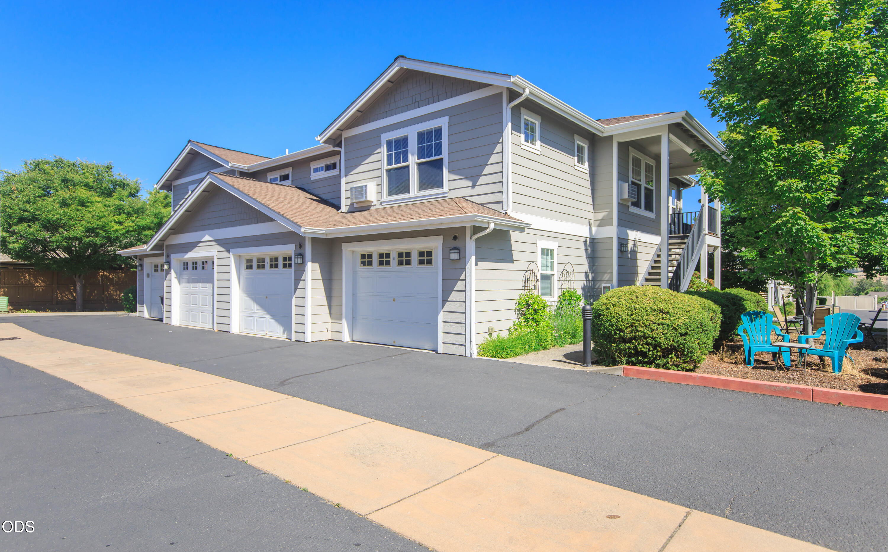 2244 McCall Drive — photo