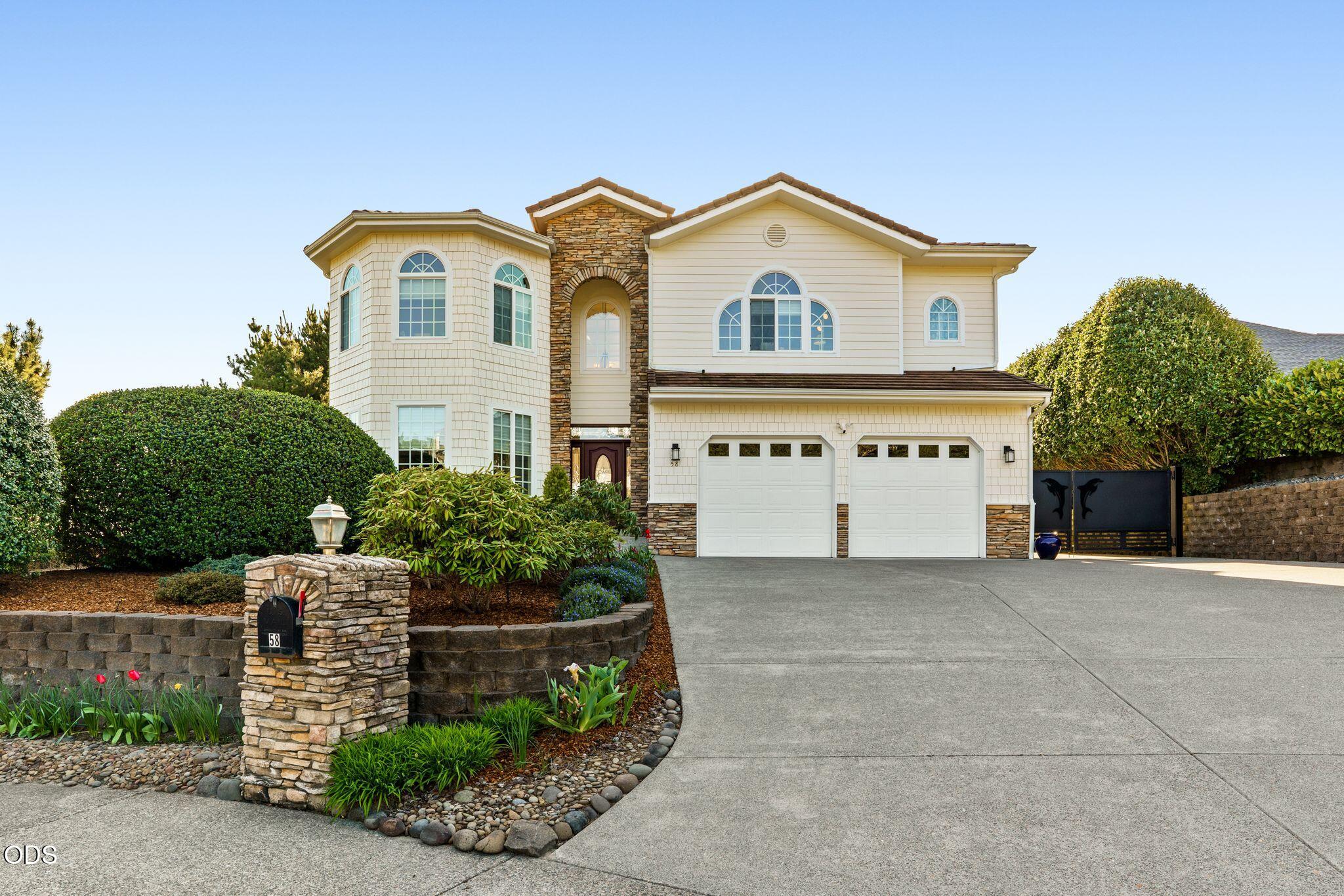 58 Shoreline Drive — photo
