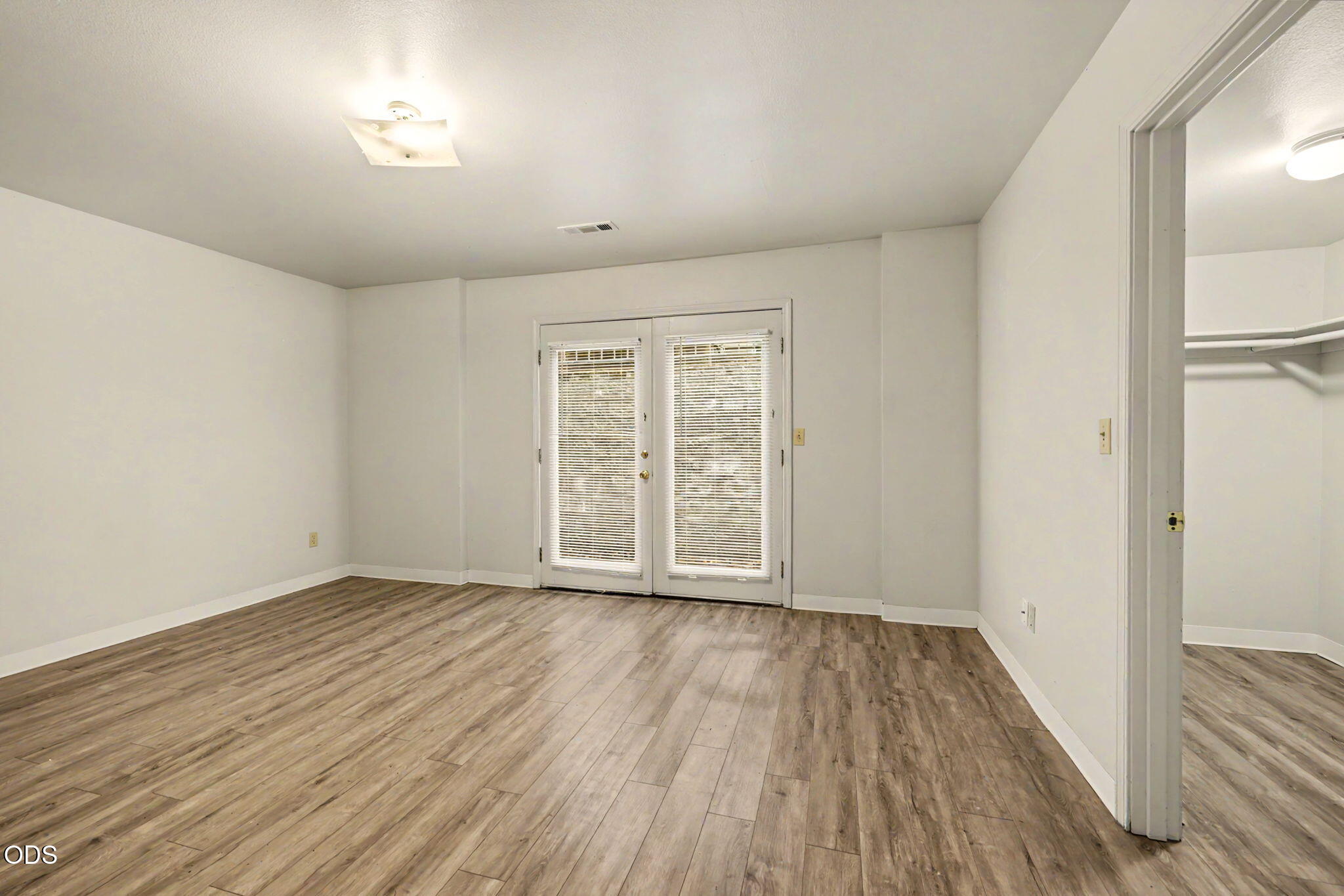 360 Glenn Street — photo