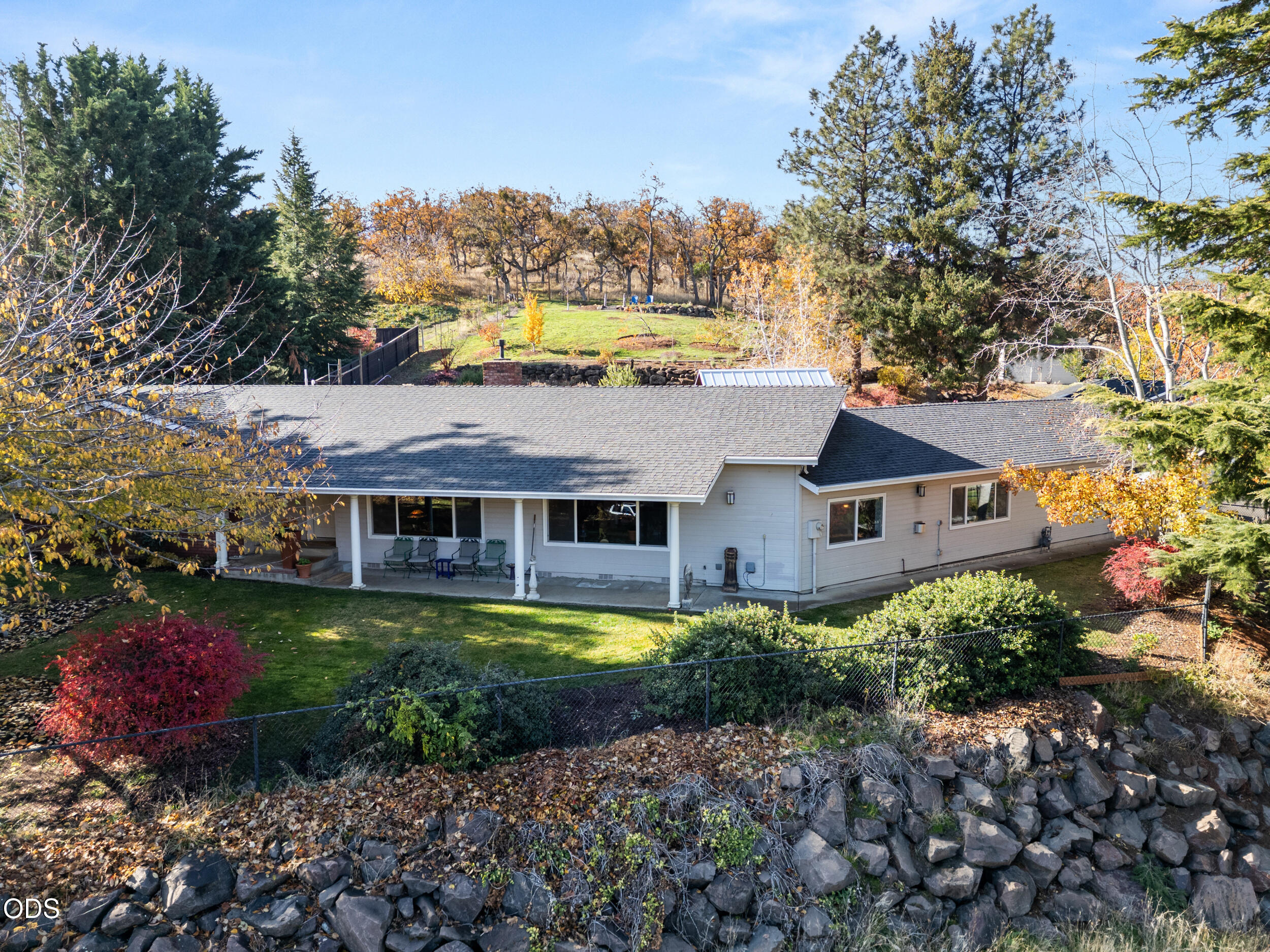 2820 David Lane — photo
