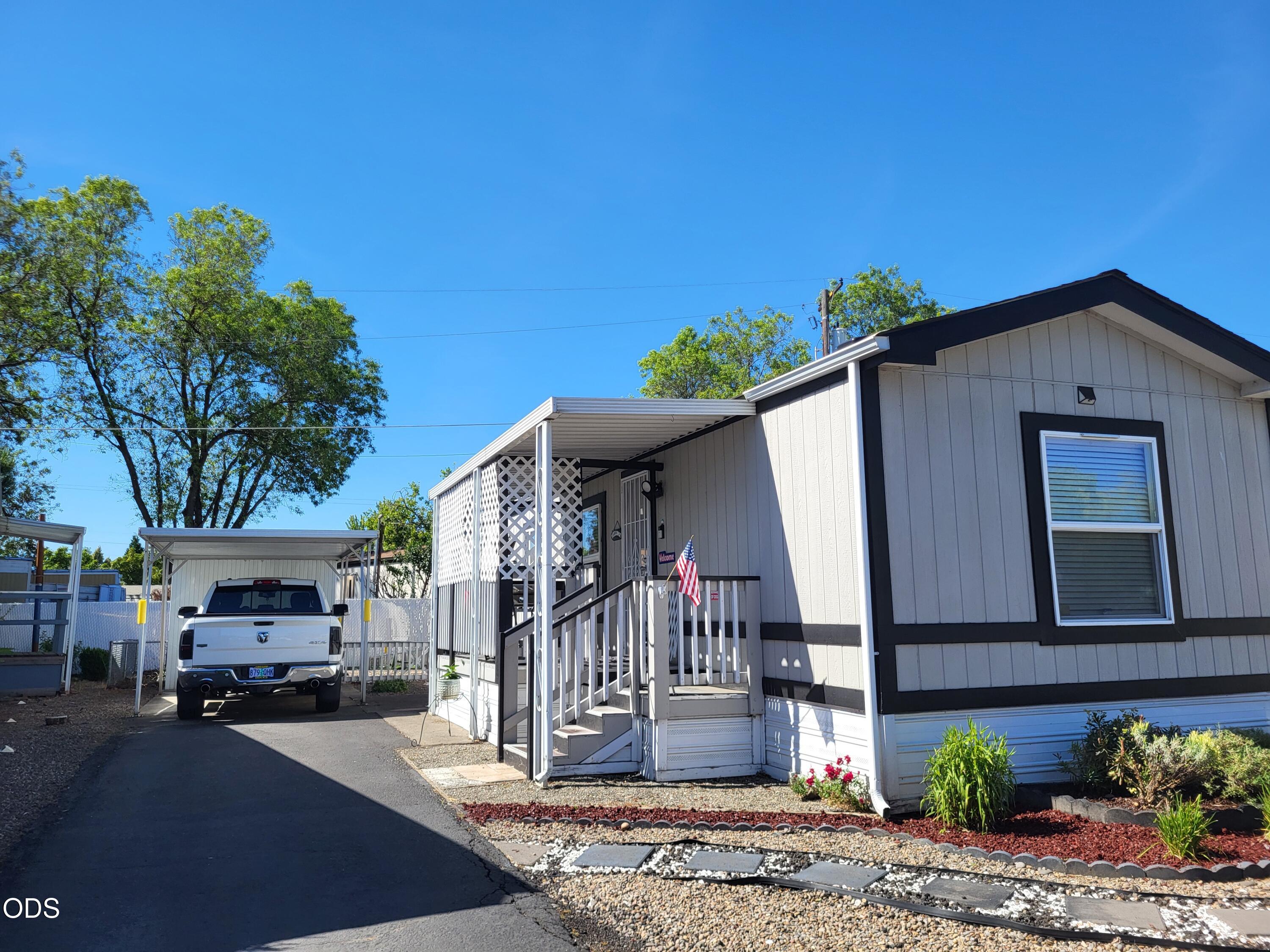 2385 Table Rock Road, Spc 3 — photo