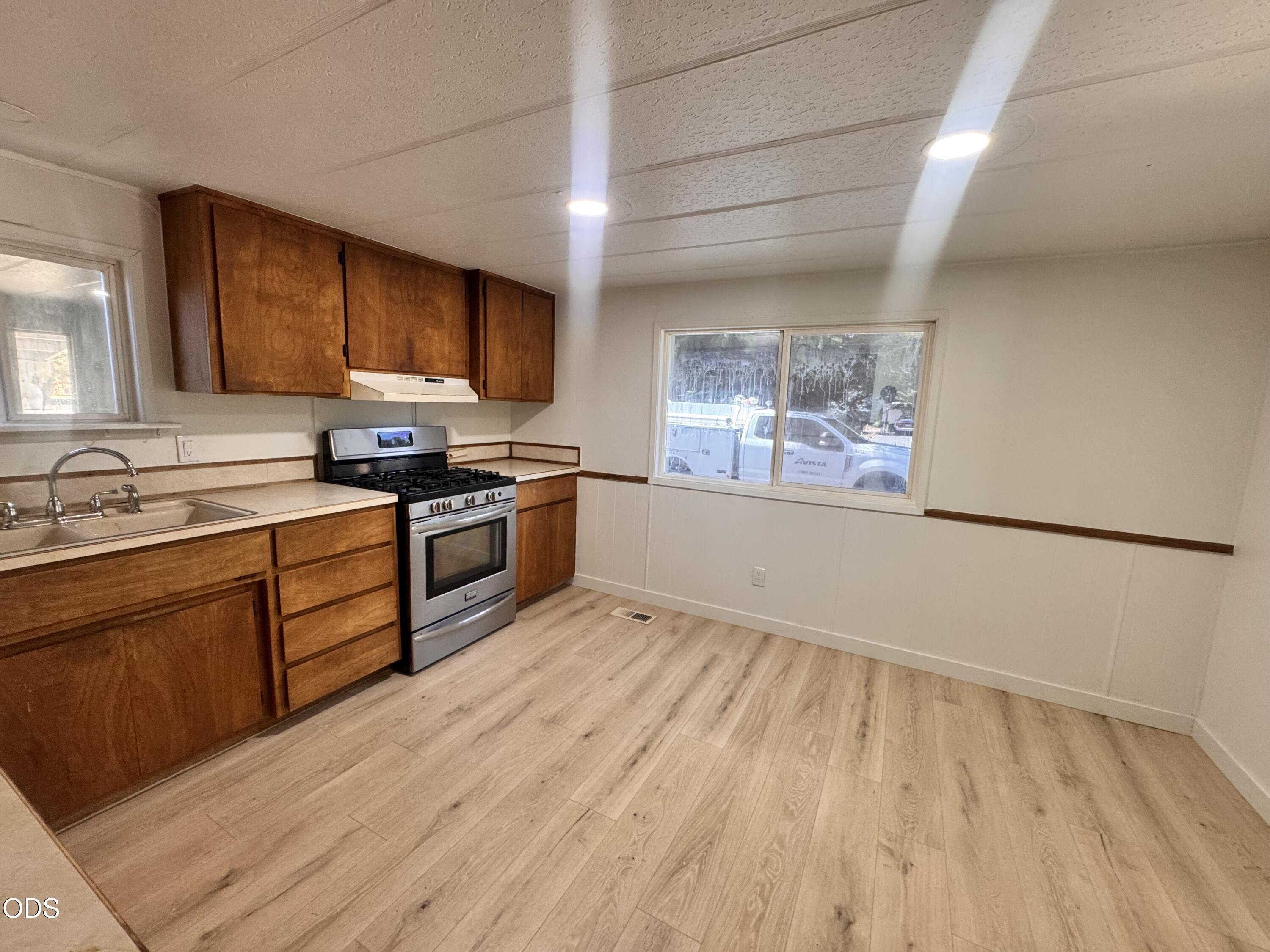 5602 Denver Avenue, Unit 4 — photo
