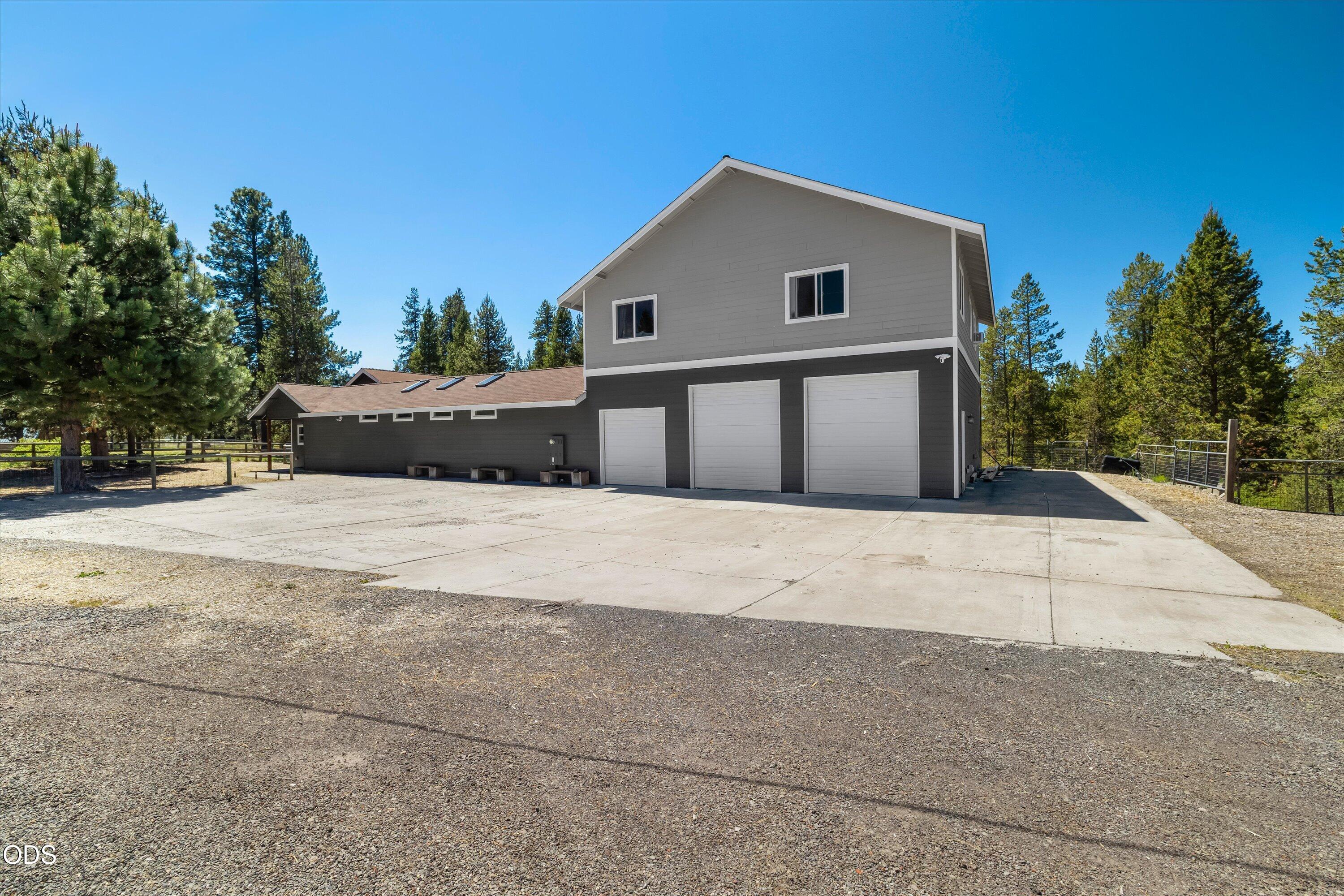 53345 Riverview Drive, La Pine, OR 97739 — photo 3