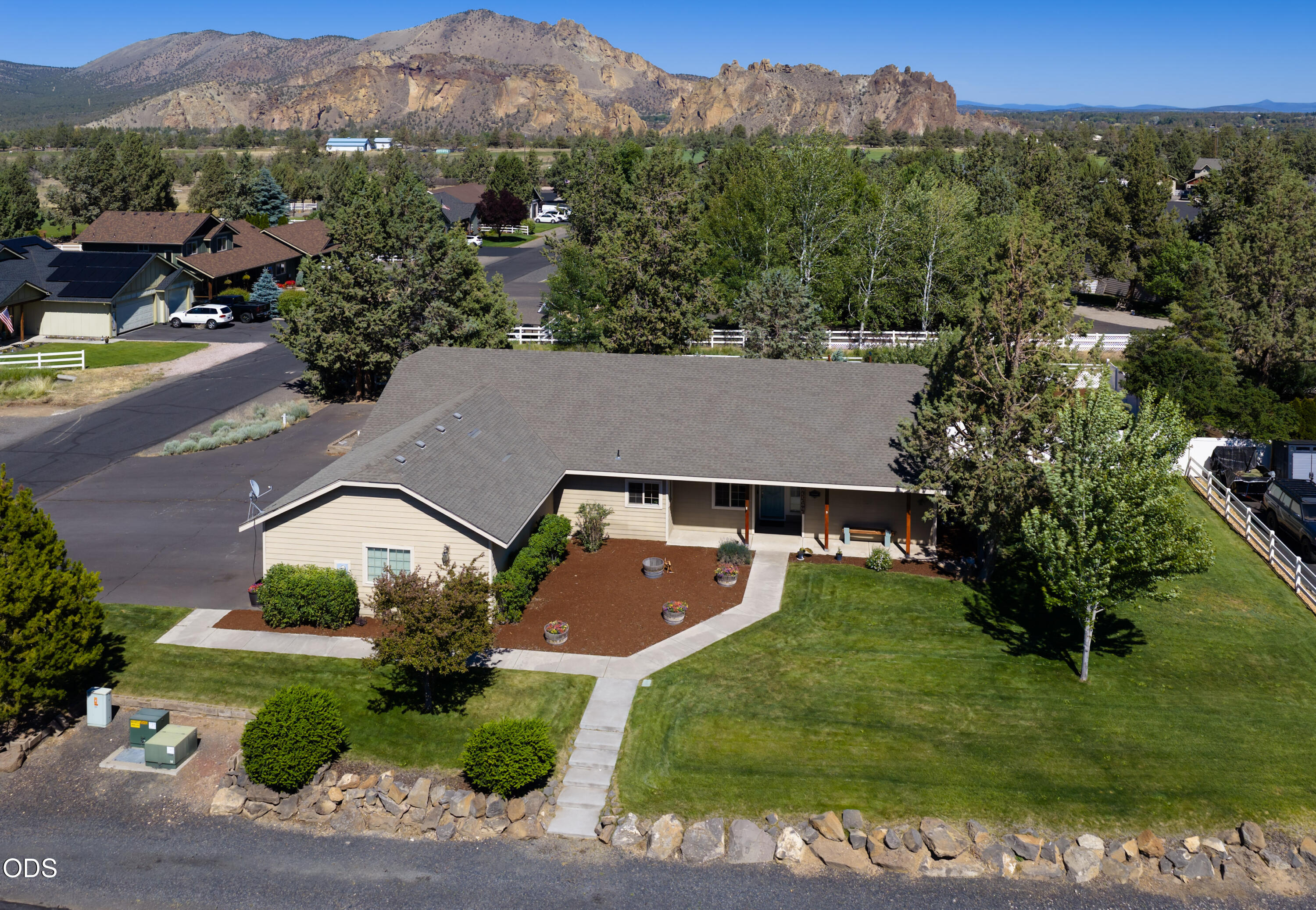 502 Foss Drive — photo