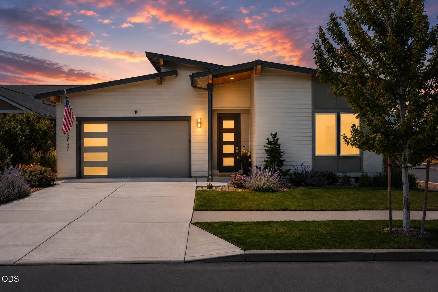 63177 Iner Loop — photo