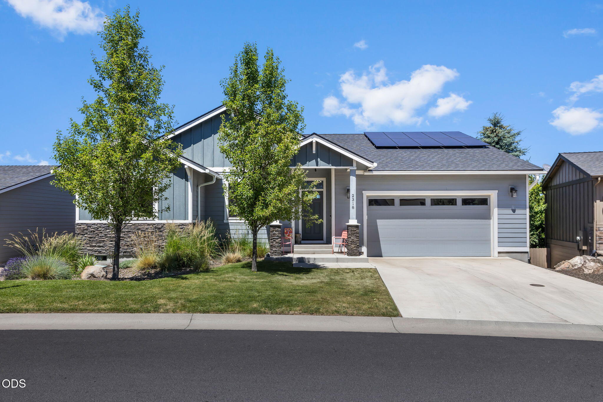 2318 SW Valleyview Drive — photo