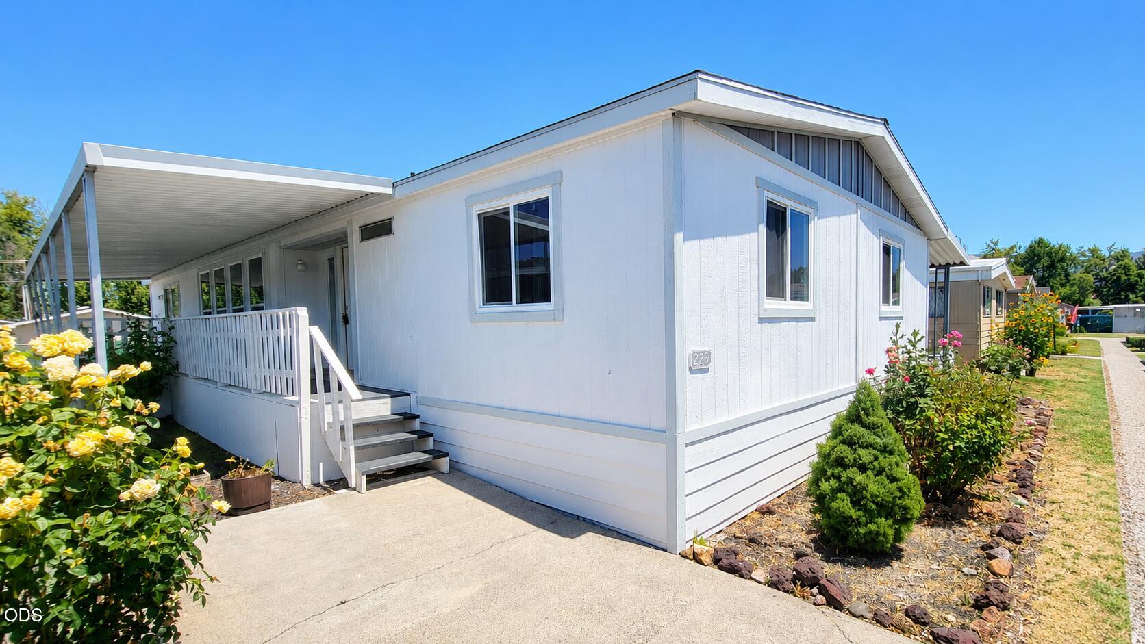 3555 S Pacific Highway, Spc 223 — photo