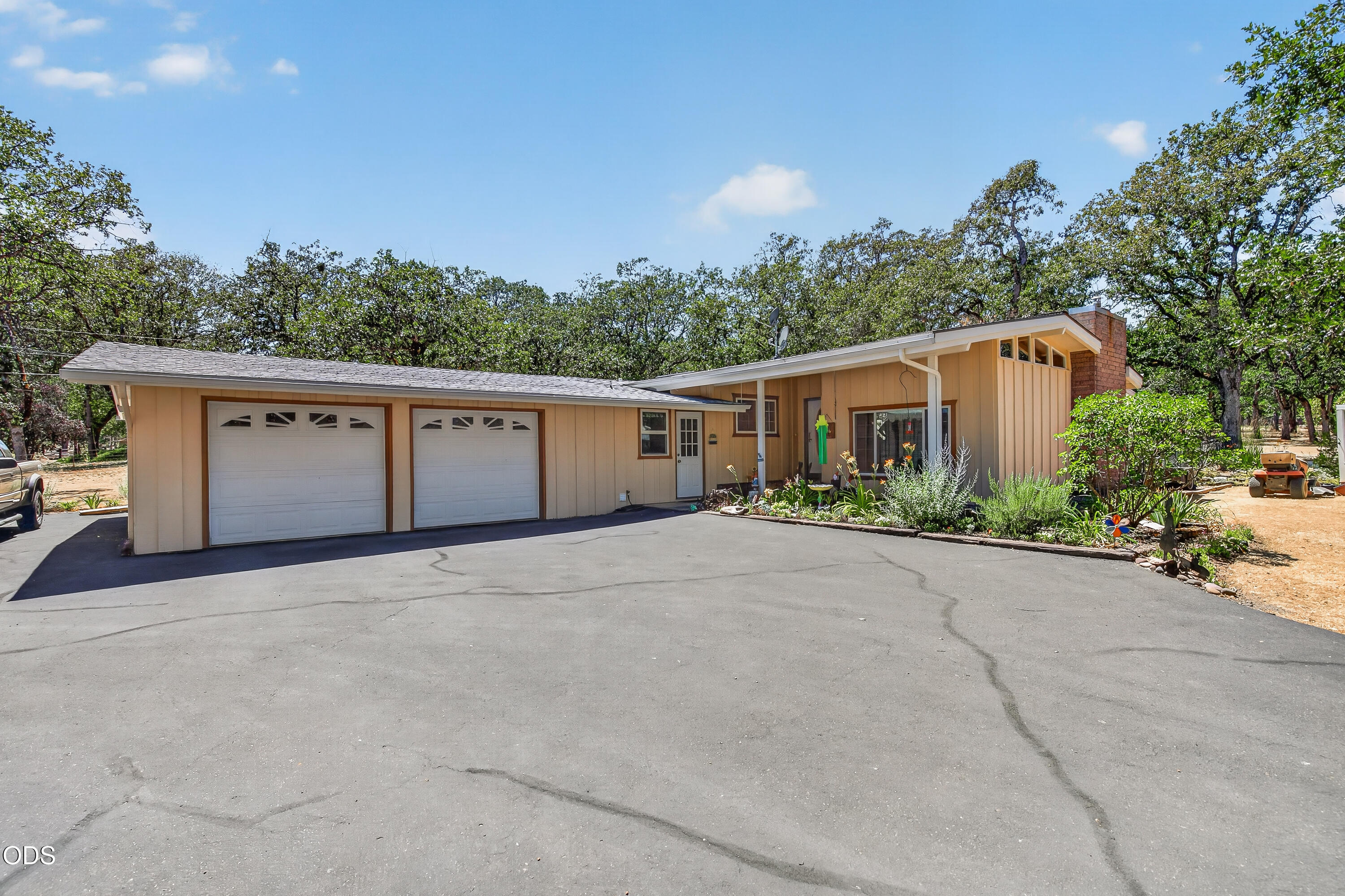 11339 Michael Road — photo