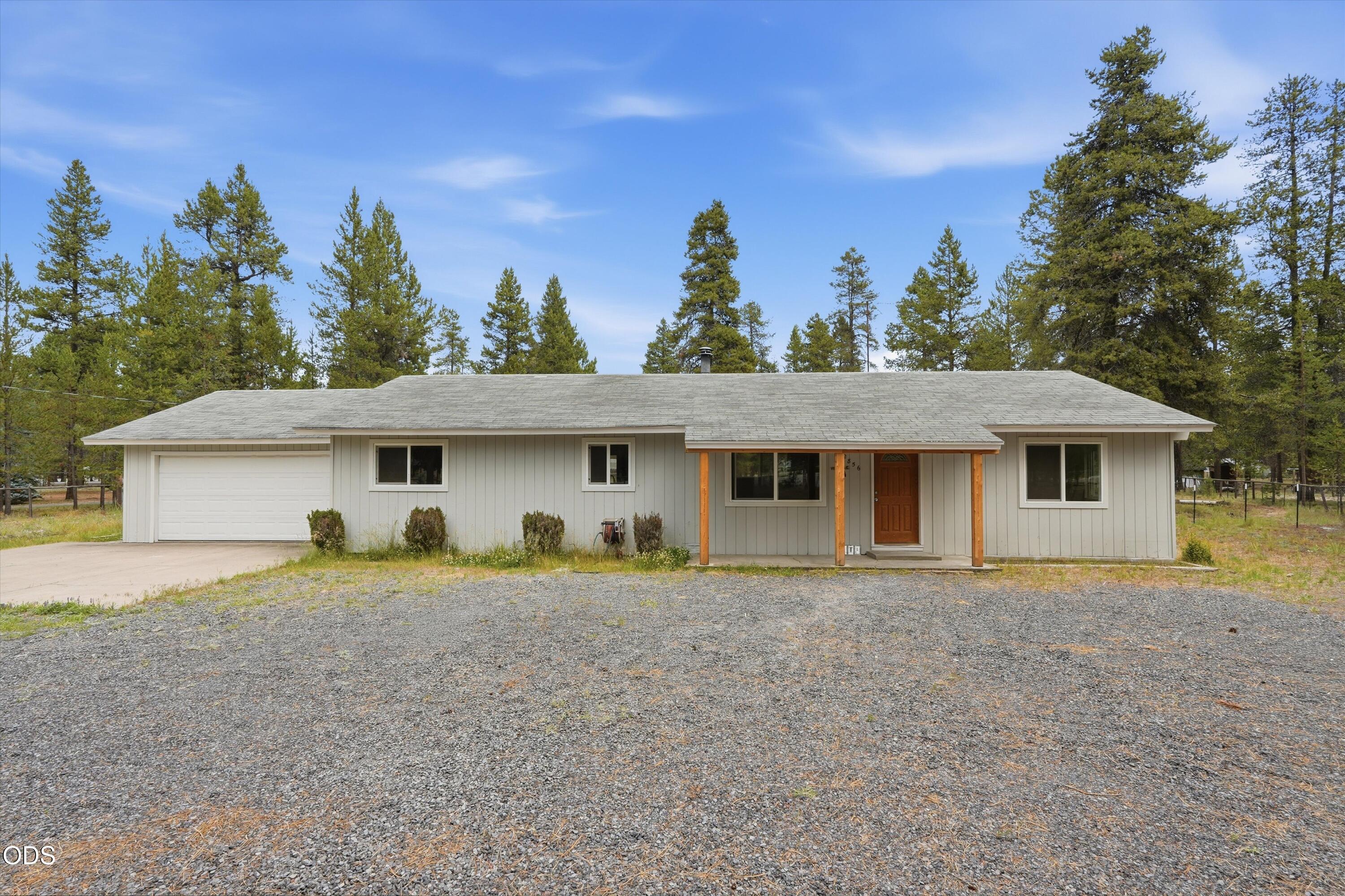 52856 Meadow Lane — photo