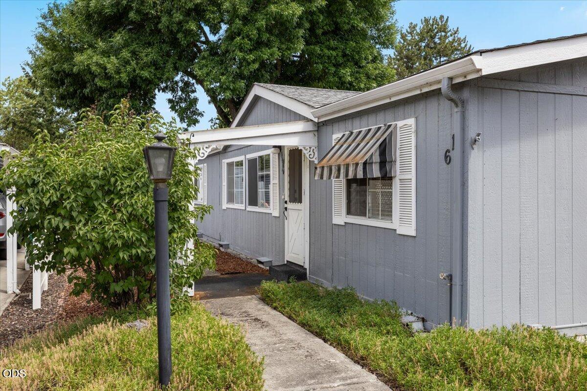 4624 S Pacific Highway, Unit 61 — photo