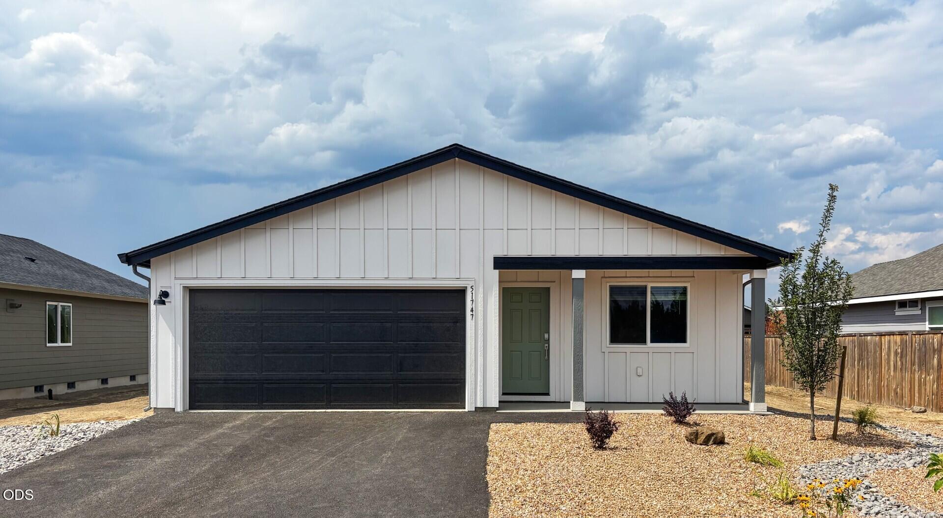 51747 Morning Pine Dr — photo