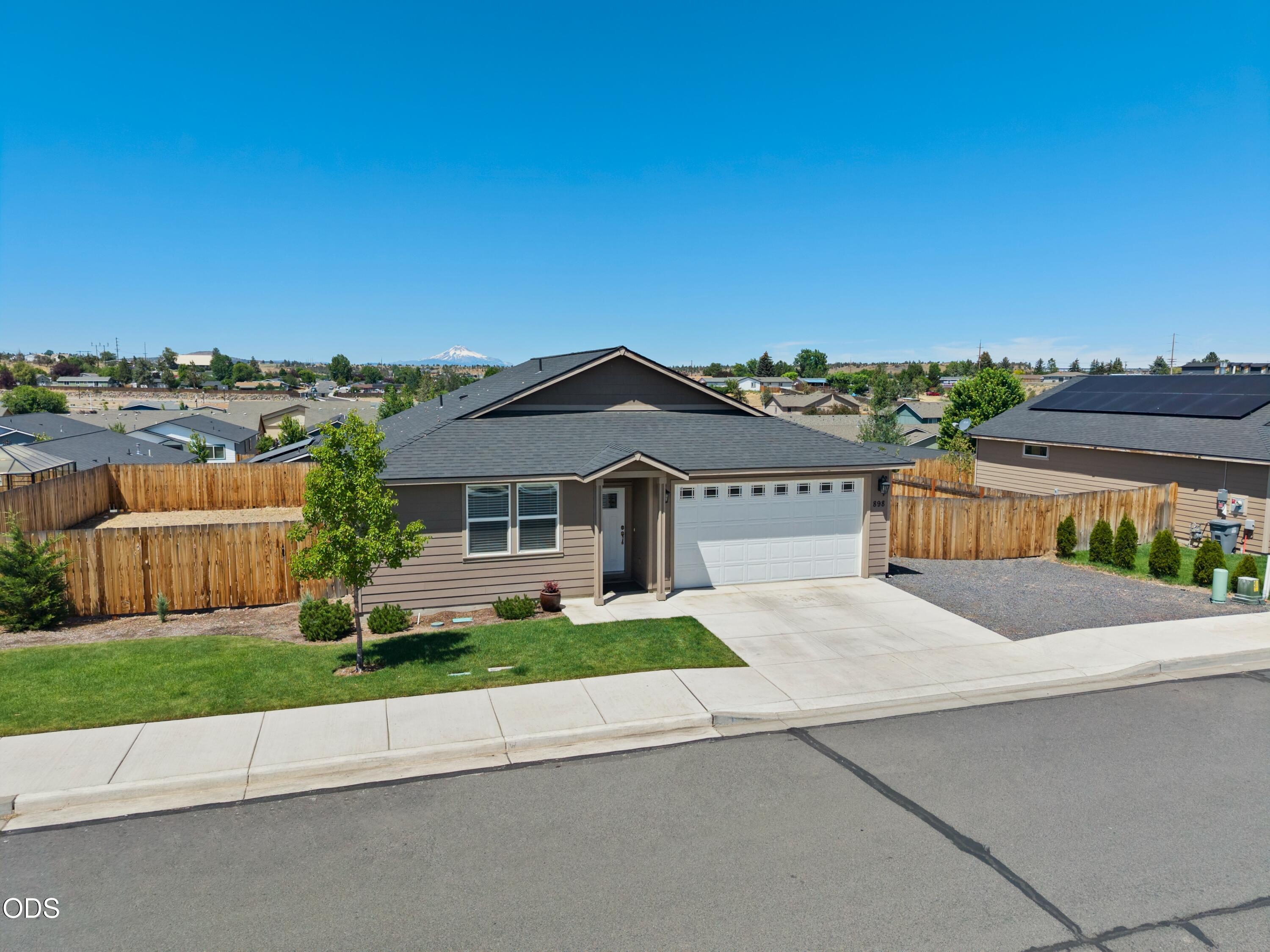898 Lot 4 SE Strawberry Lane — photo