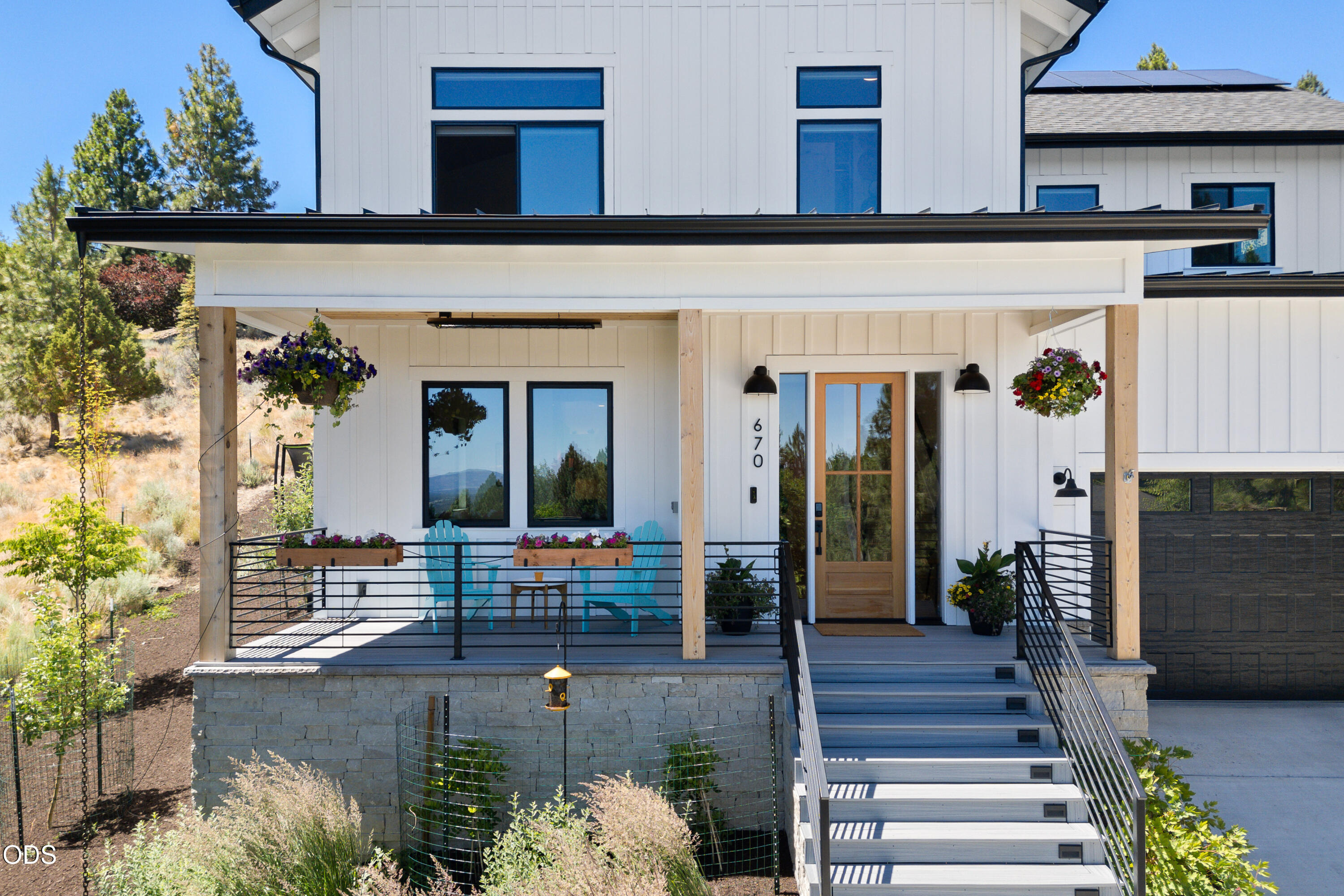 670 NW Powell Butte Loop — photo