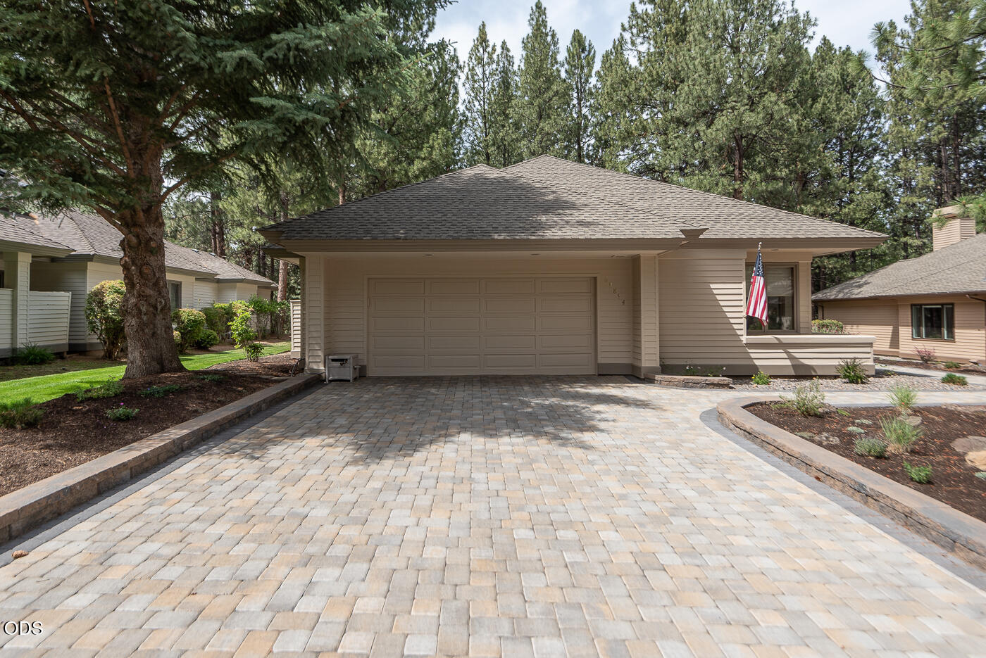 60894 Willow Creek Loop — photo