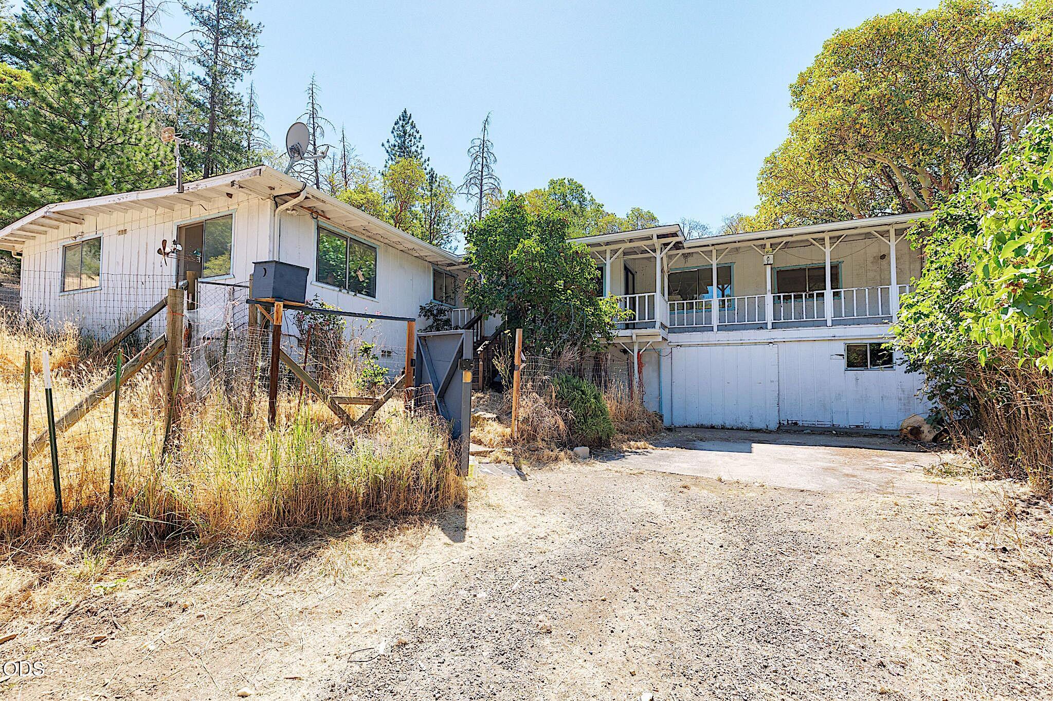 705 Murphy Gulch Road — photo