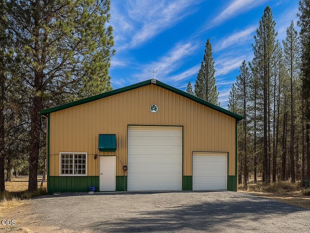 4733 Swan Drive — photo
