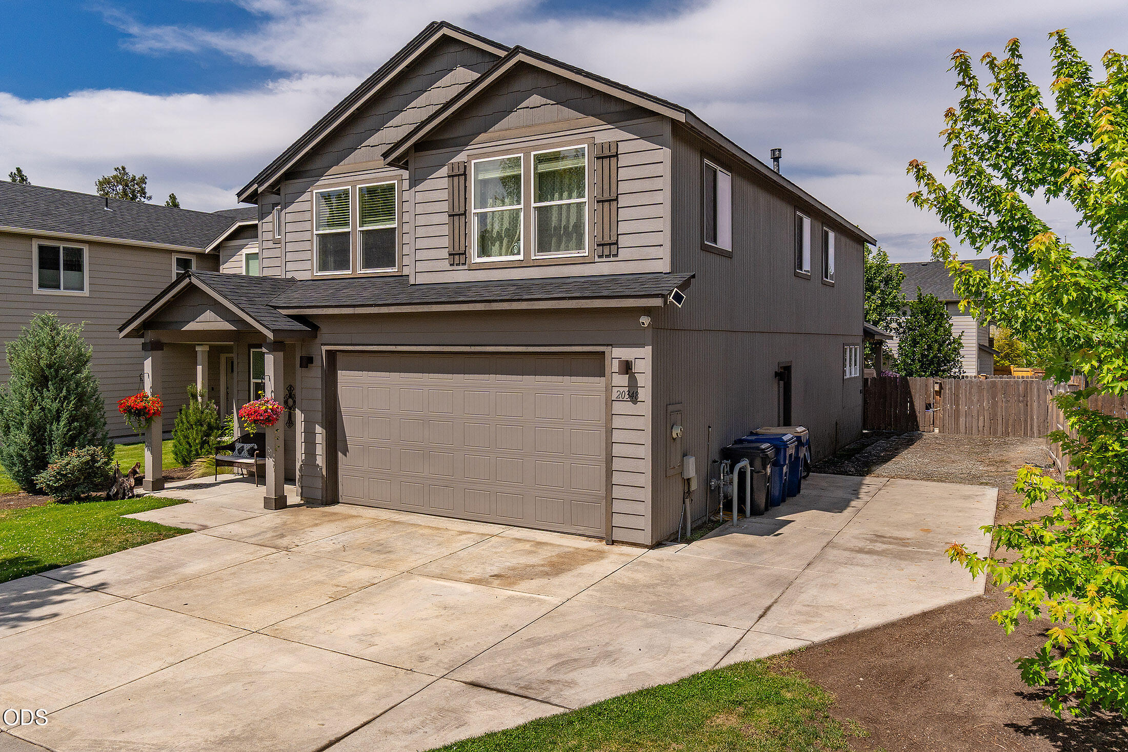 20348 Lois Way — photo