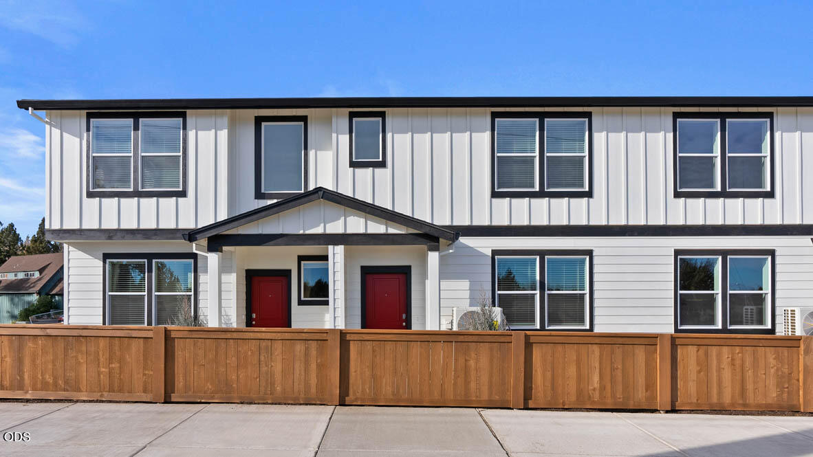 62619 NE Lawler Place — photo