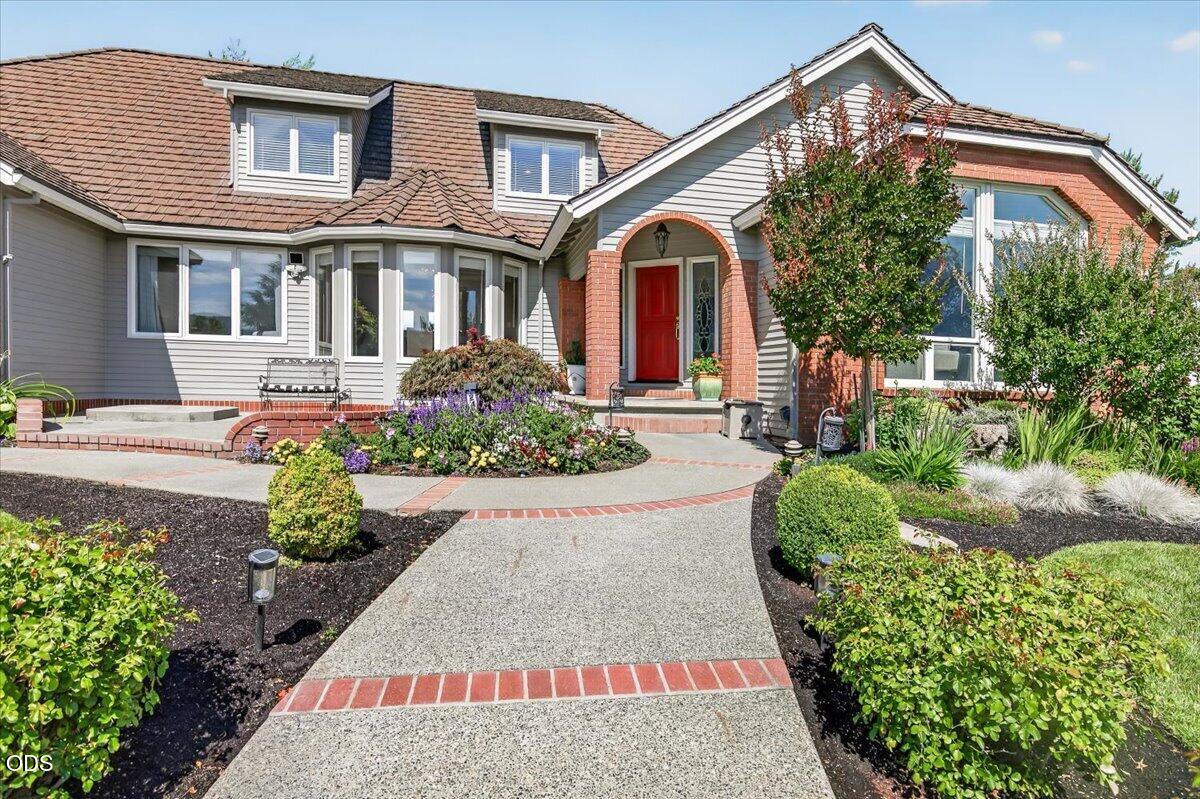 2430 Quail Run Drive — photo