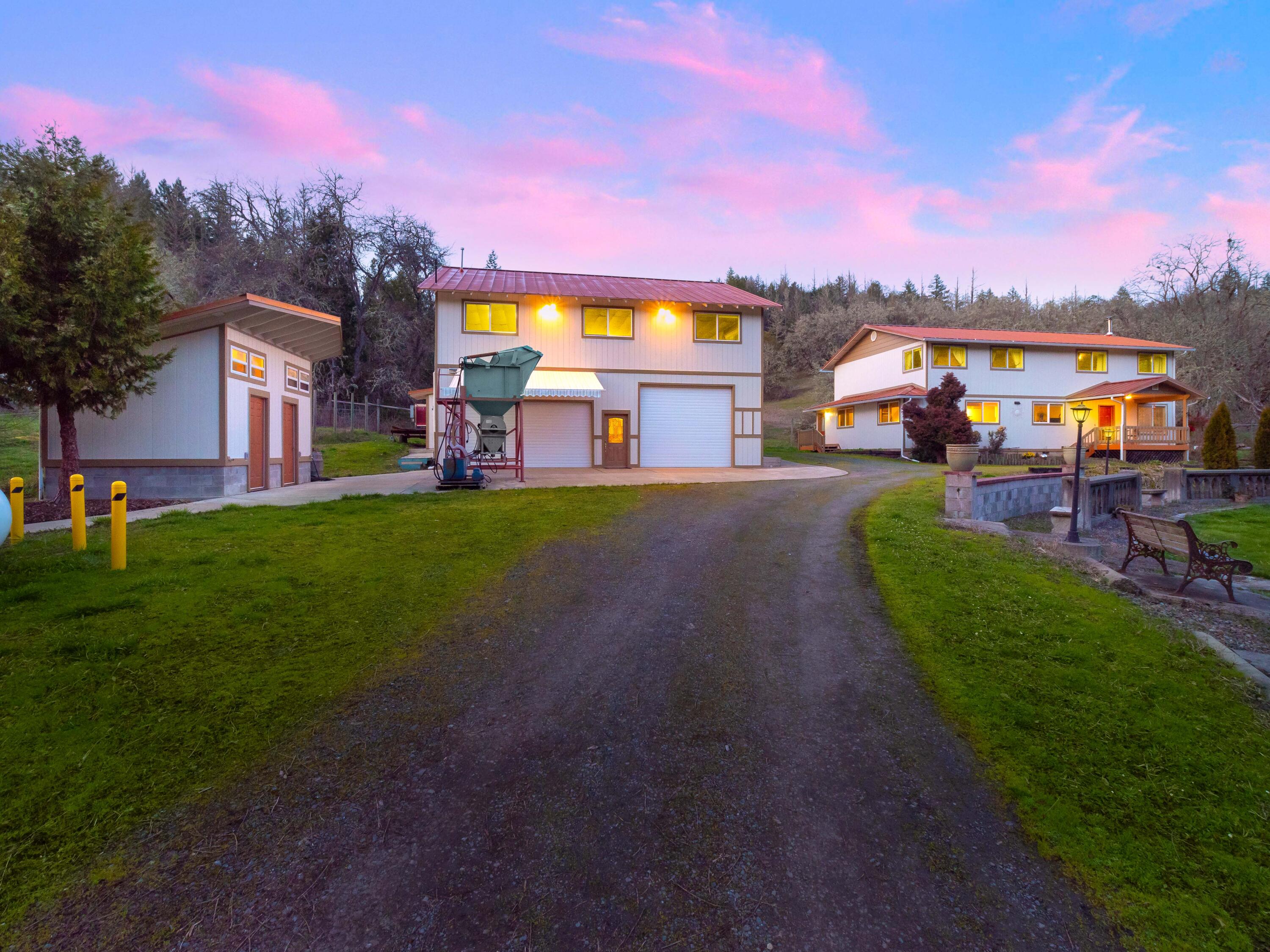 375 Porter Creek Road — photo